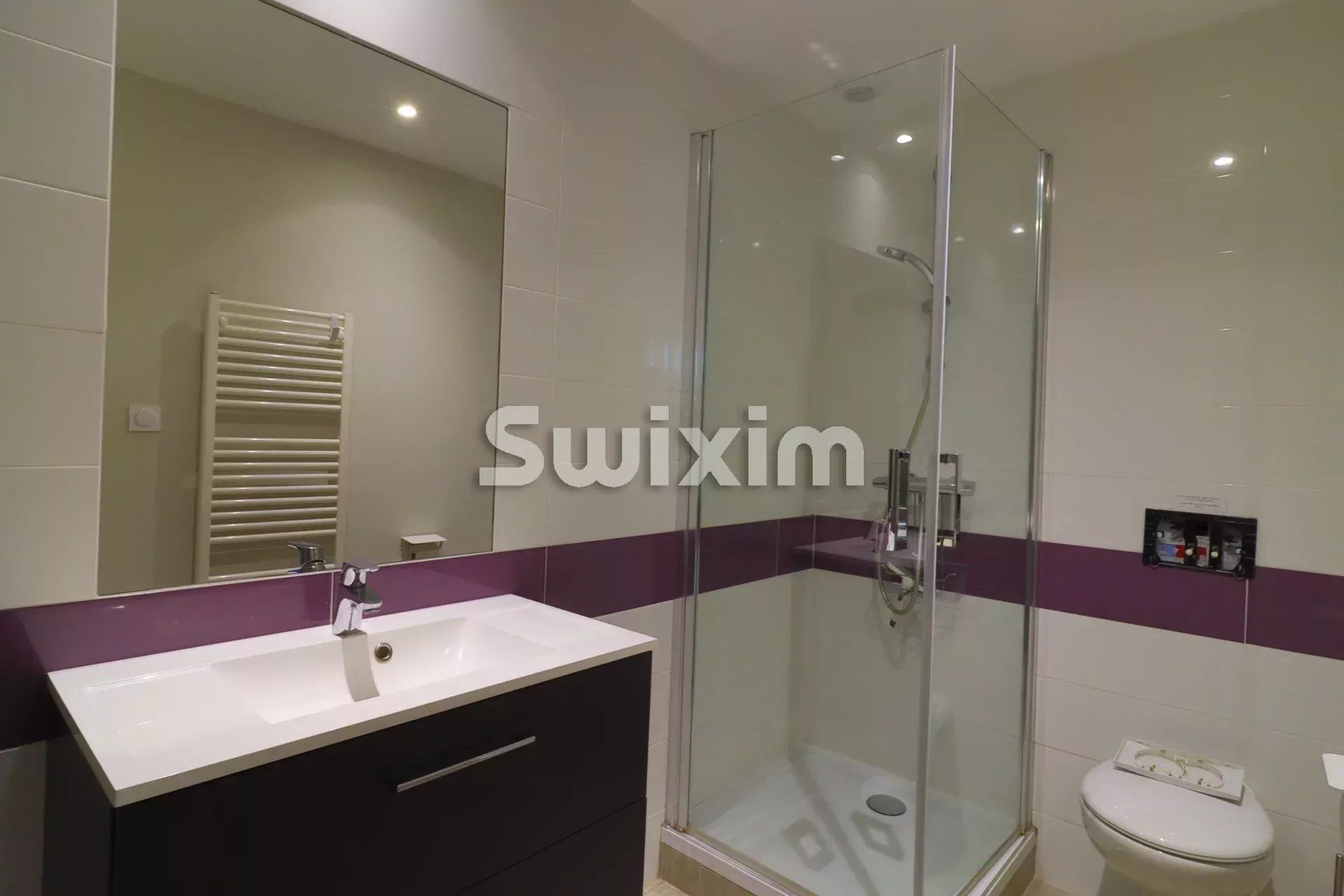 property 24 Rooms for sale on Pont-de-Barret (26160)