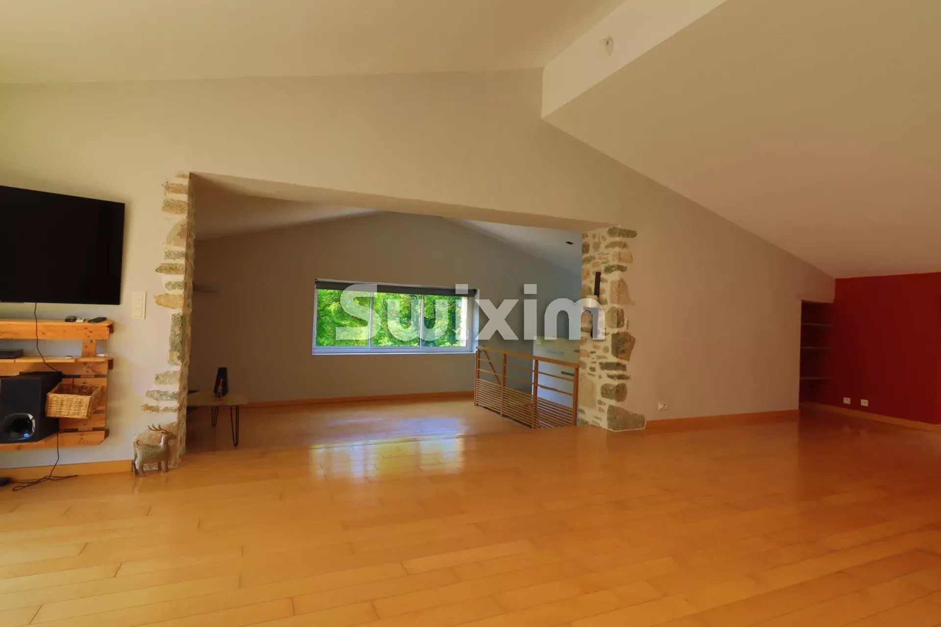 property 24 Rooms for sale on Pont-de-Barret (26160)