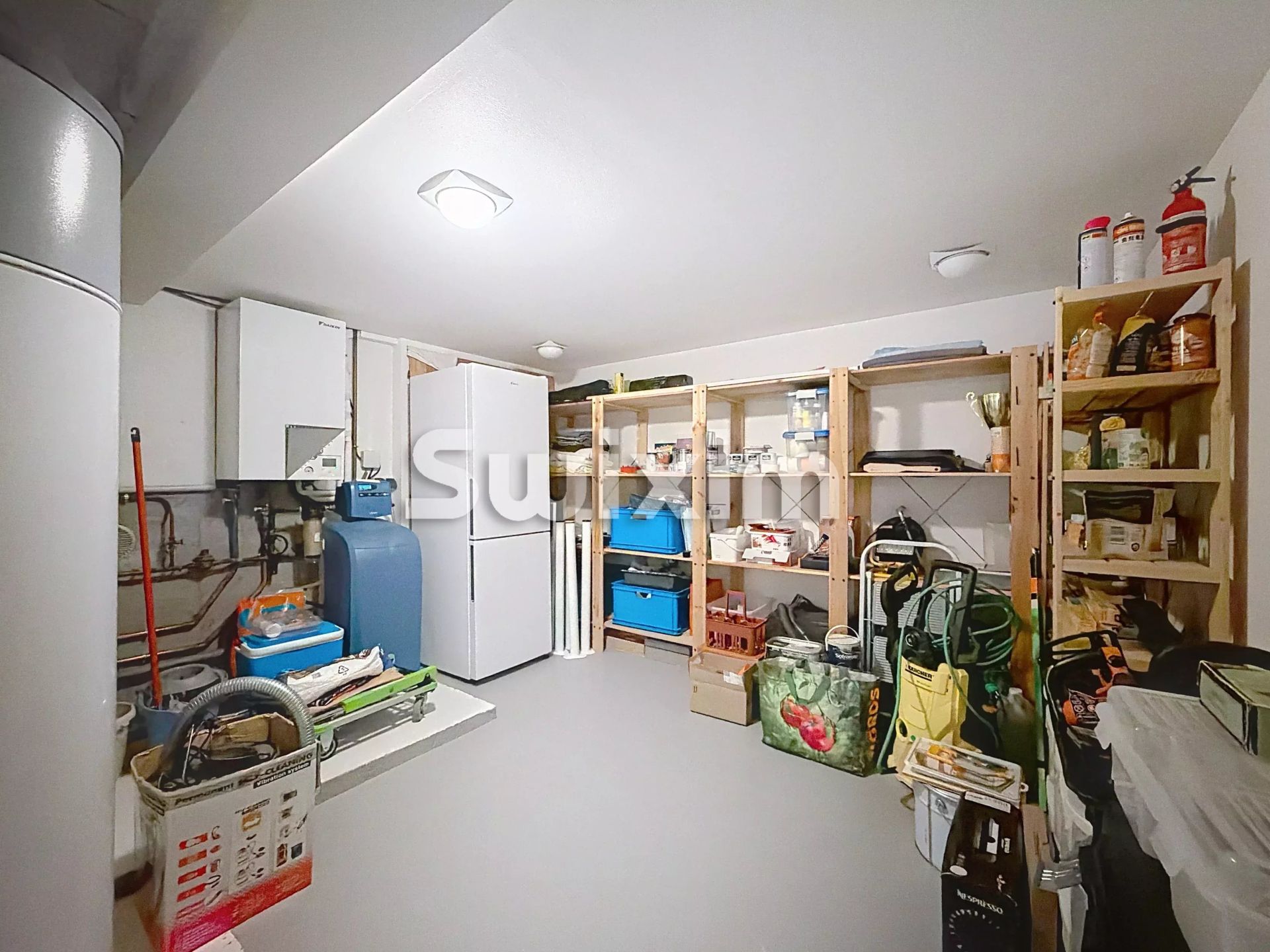 casa 7 Camere in vendita su Grilly (01220)