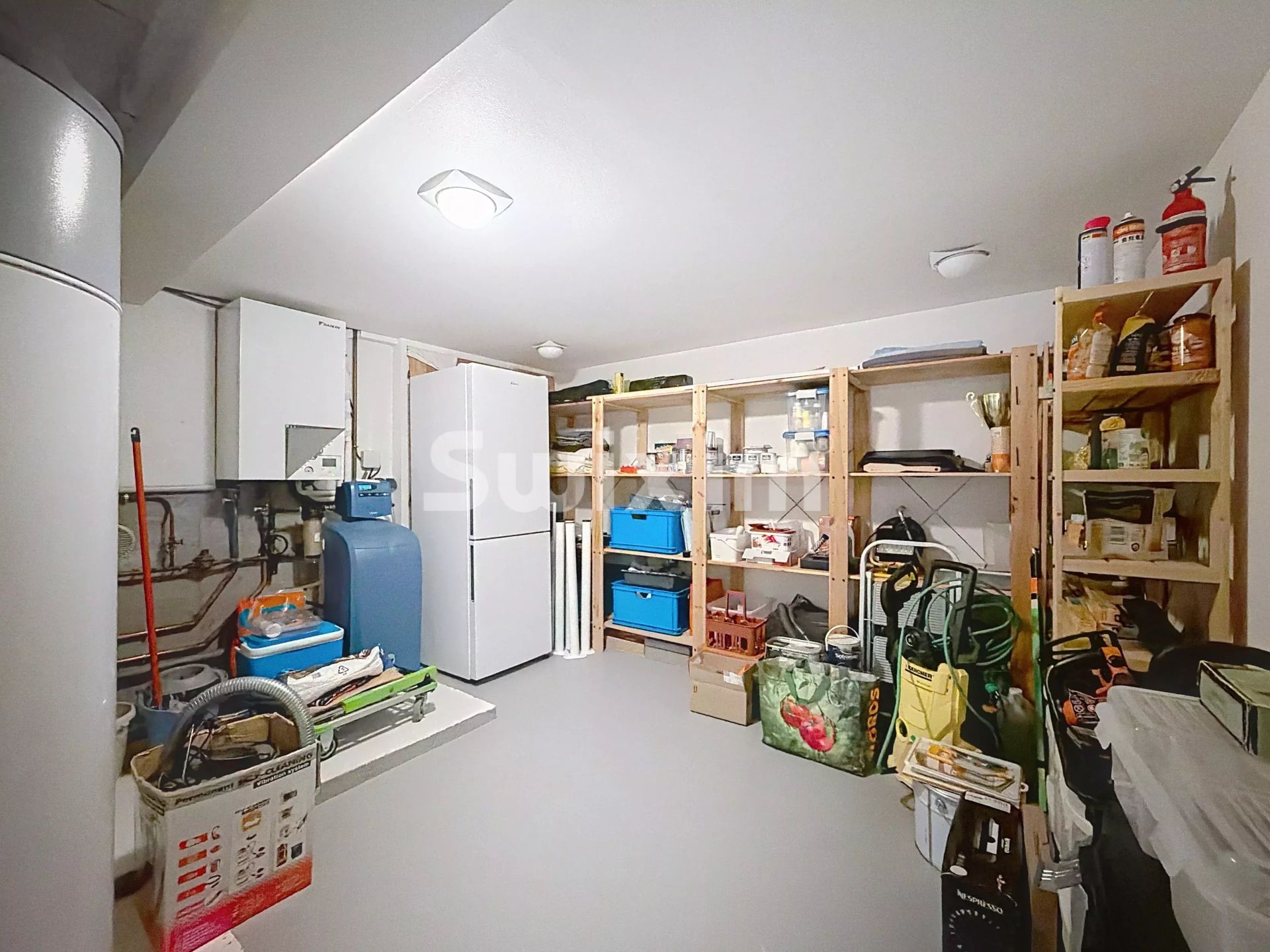 casa 7 Salas en venta en Grilly (01220)