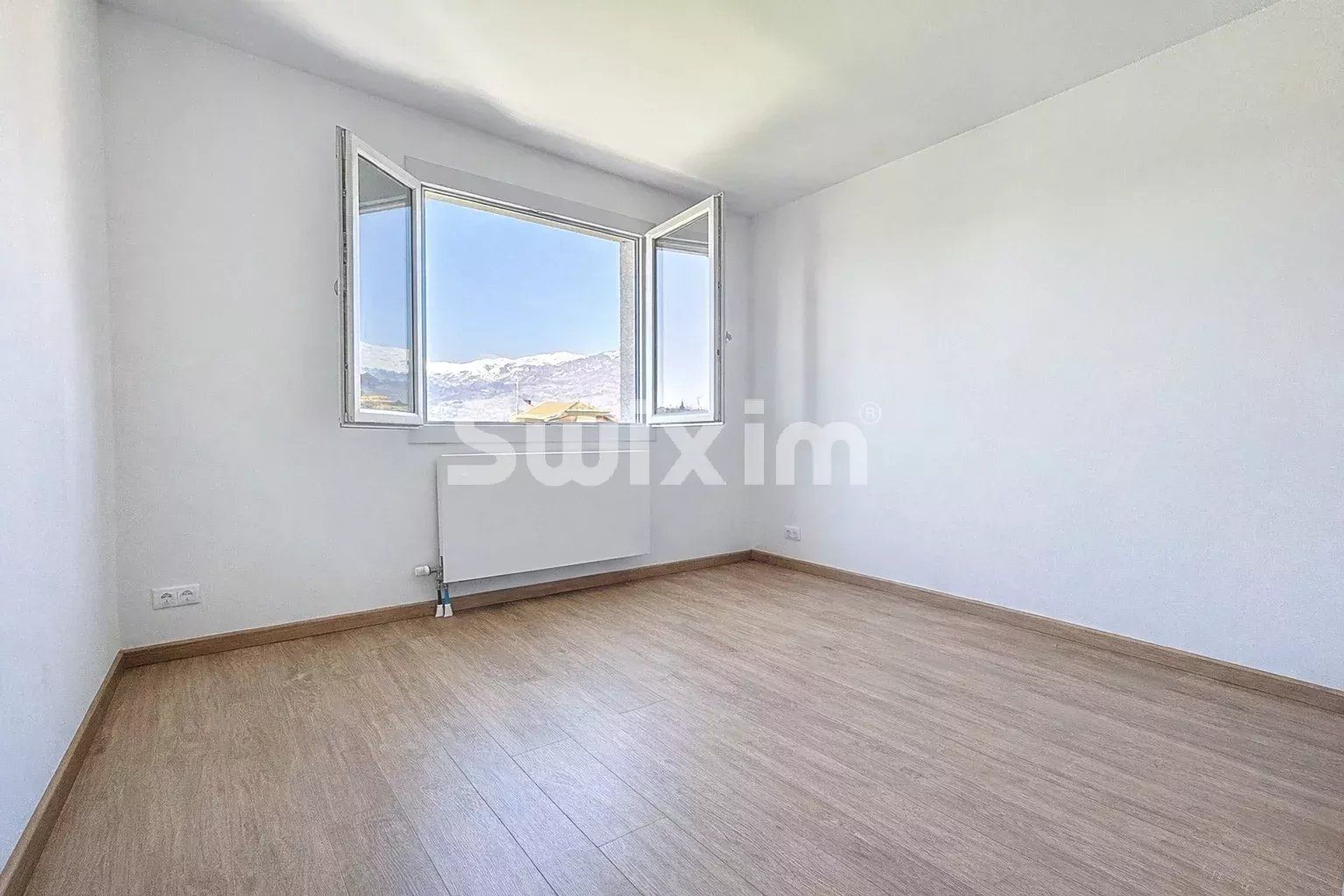 maison 5 Pièces en vente sur Saint-Genis-Pouilly (01630)