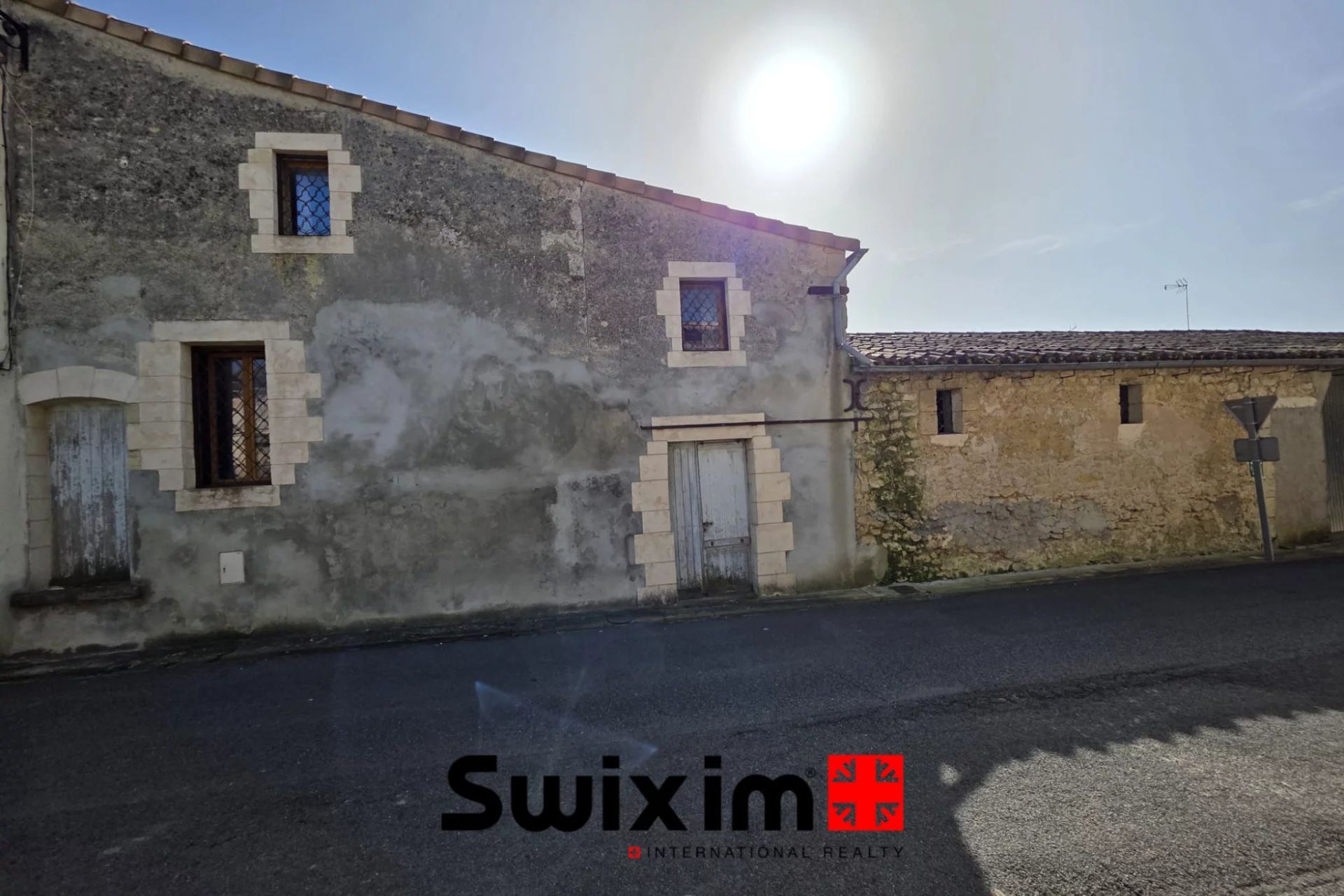 haus 4 Zimmer zum verkauf auf Saint-Estèphe (33180)