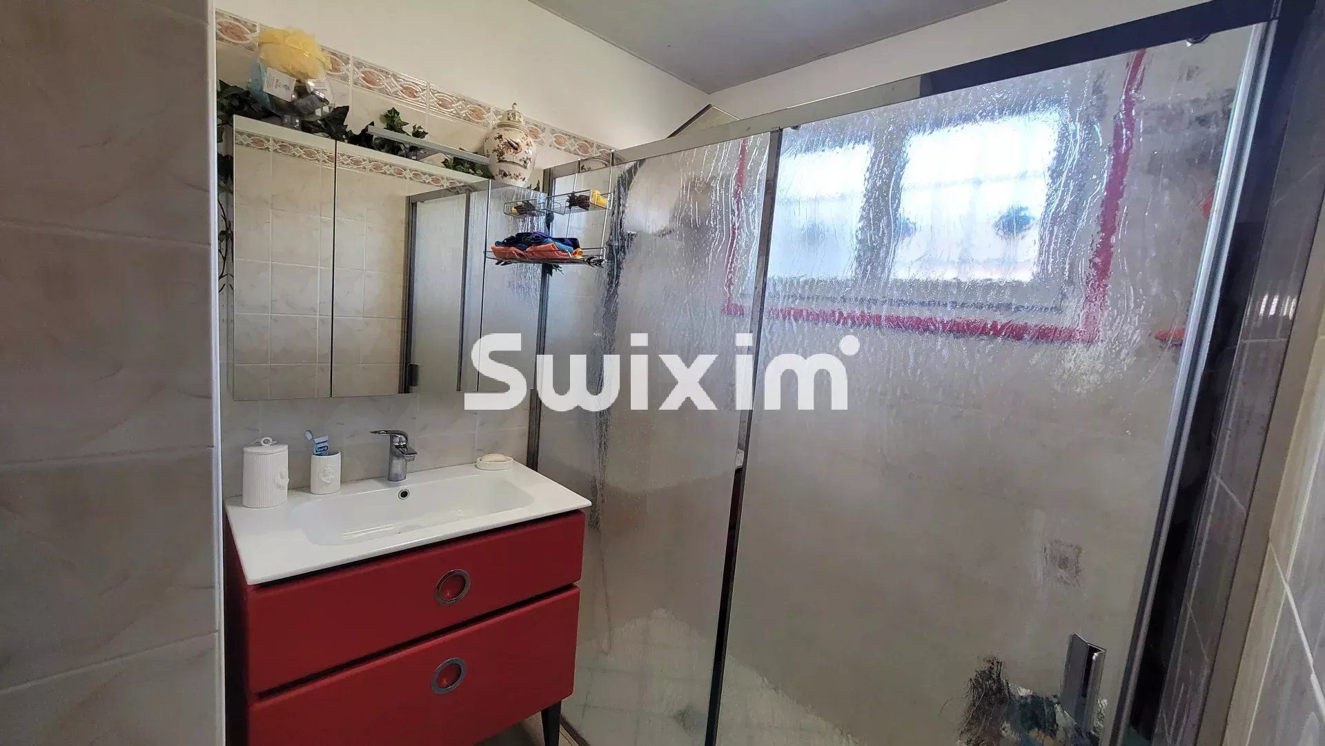 casa 6 Quartos para venda sobre Lons-le-Saunier (39000)