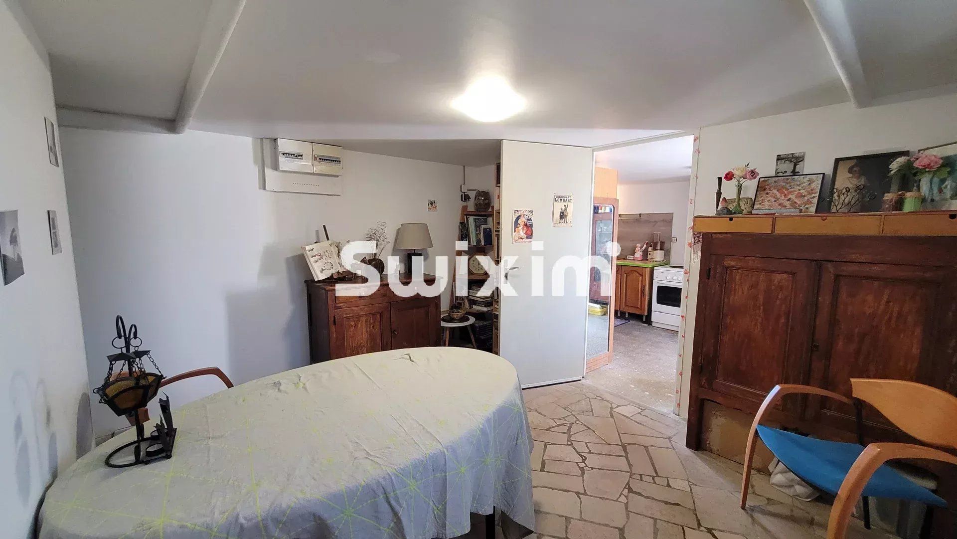 casa 6 Quartos para venda sobre Lons-le-Saunier (39000)