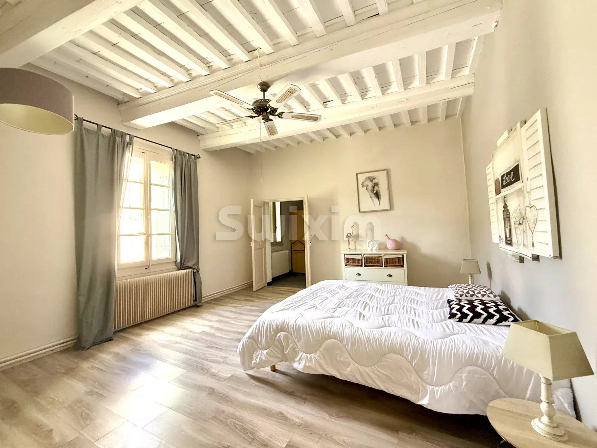 mas 17 Quartos para venda sobre Uzès (30700)