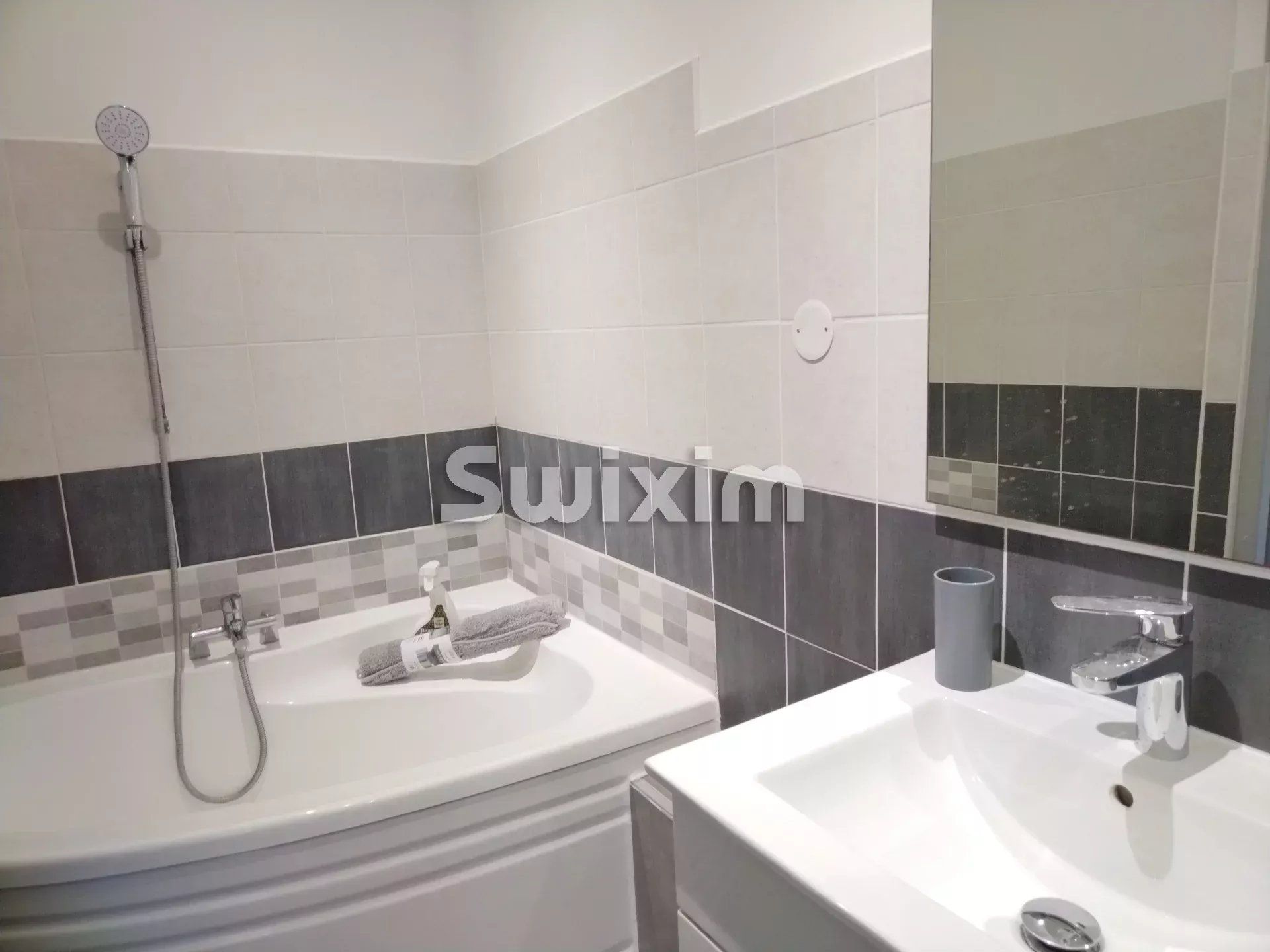 appartement 2 Zimmer zur miete auf Les Arcs (83460)