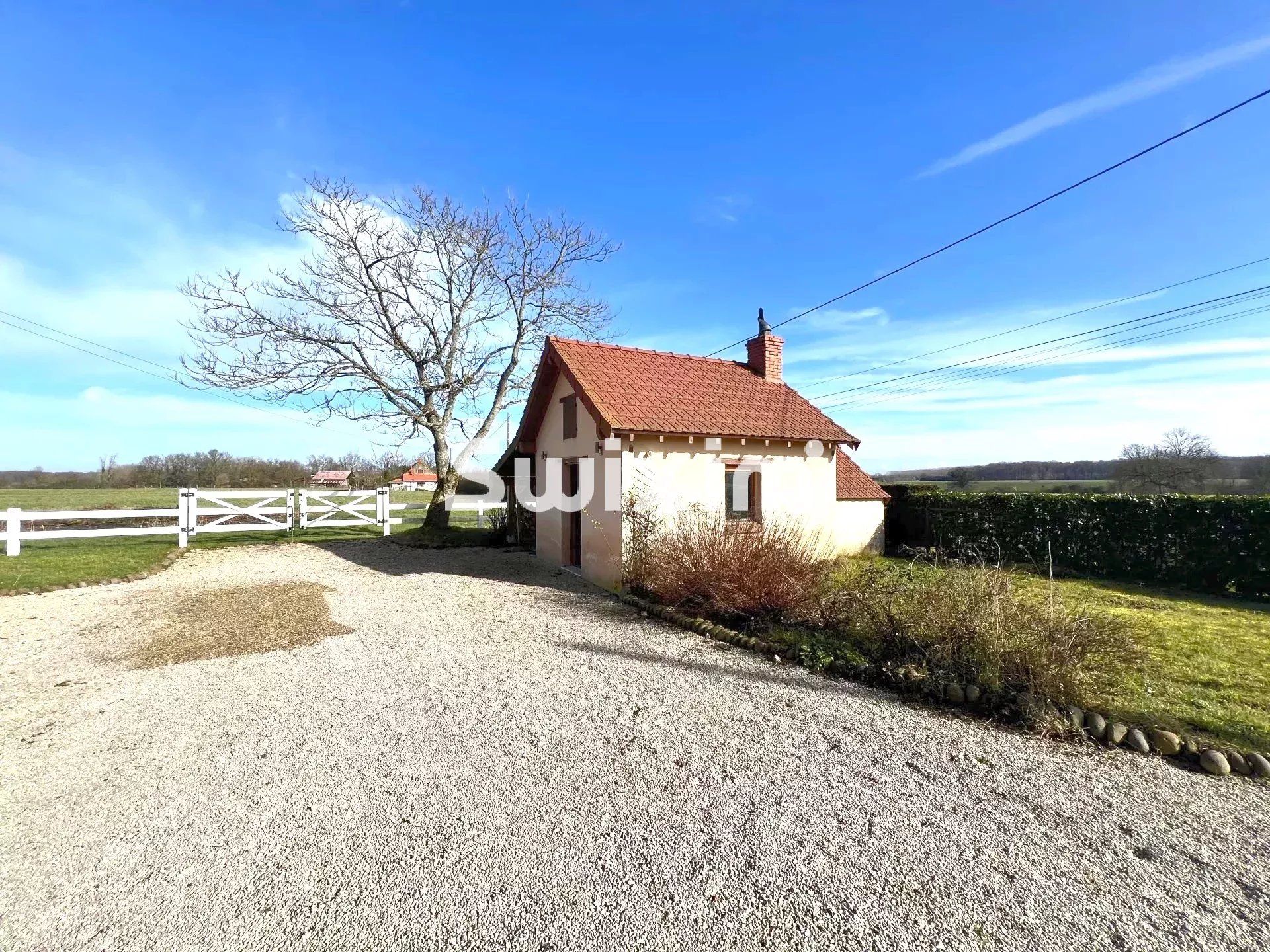 casa 11 Quartos para venda sobre Saint-Germain-du-Bois (71330)