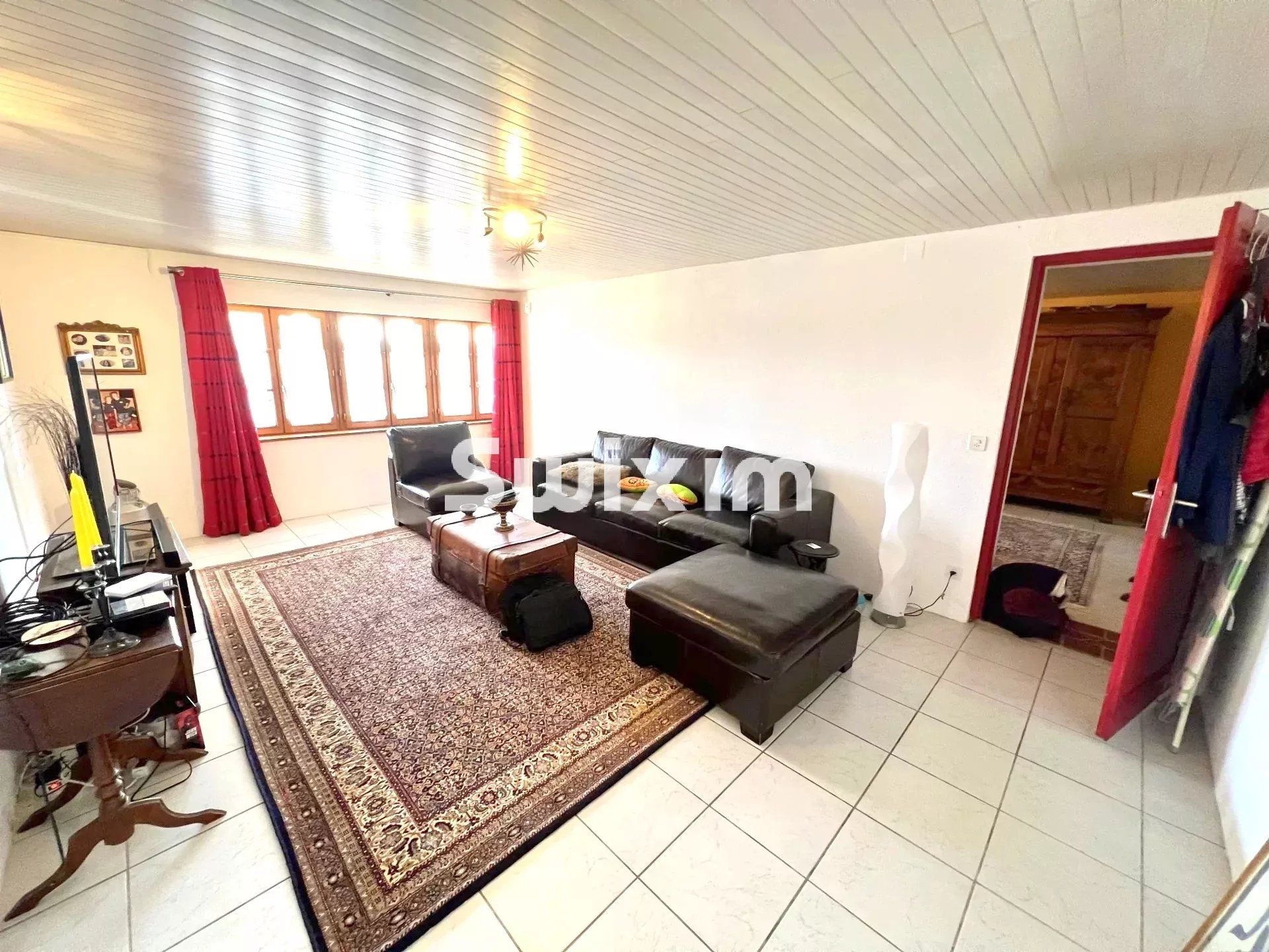 casa 11 Quartos para venda sobre Saint-Germain-du-Bois (71330)