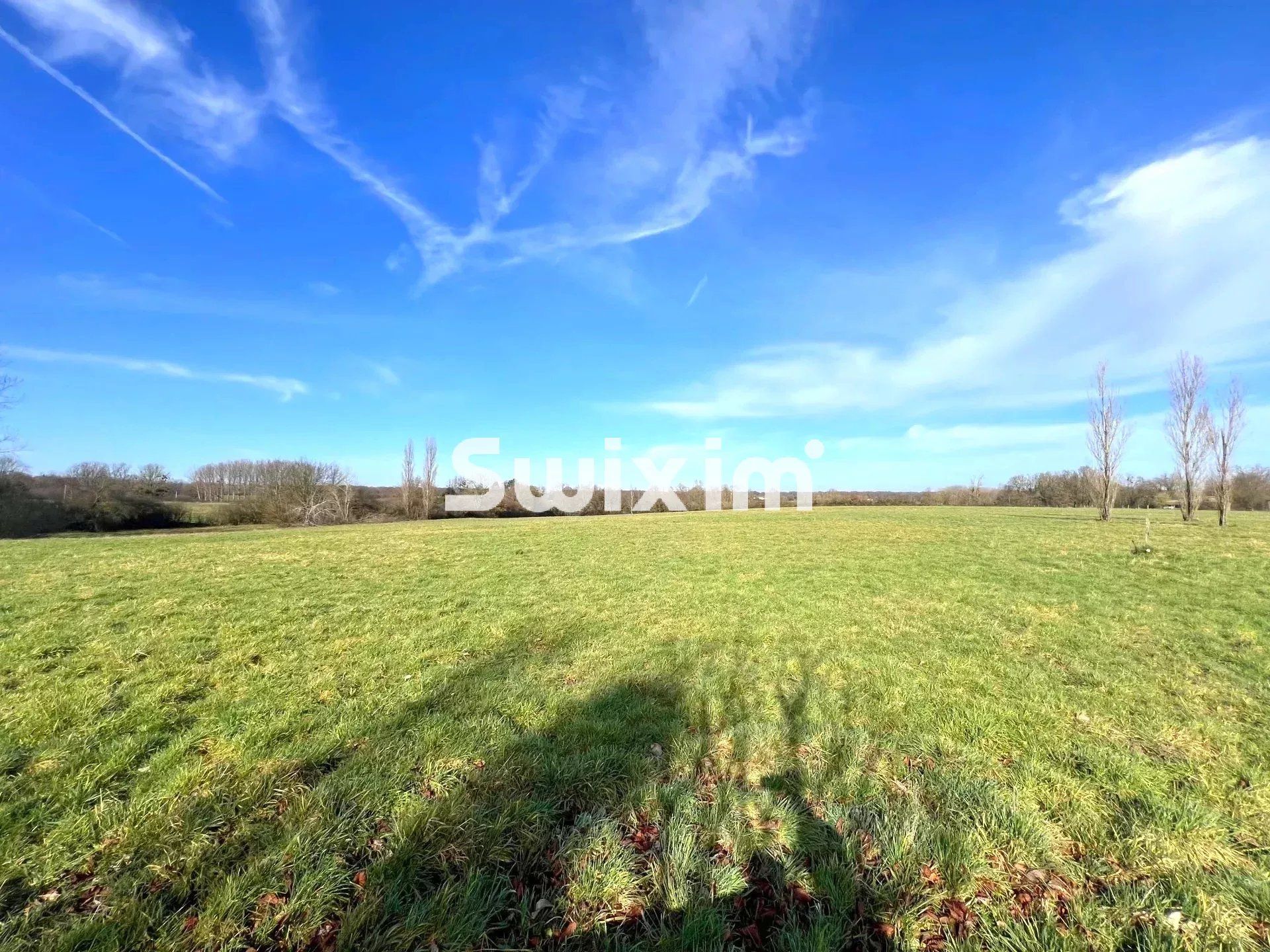casa 11 Quartos para venda sobre Saint-Germain-du-Bois (71330)