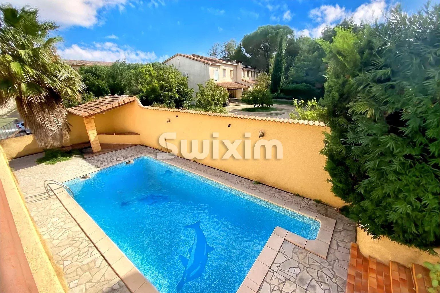 casa 5 Camere in vendita su Bagnols-sur-Cèze (30200)