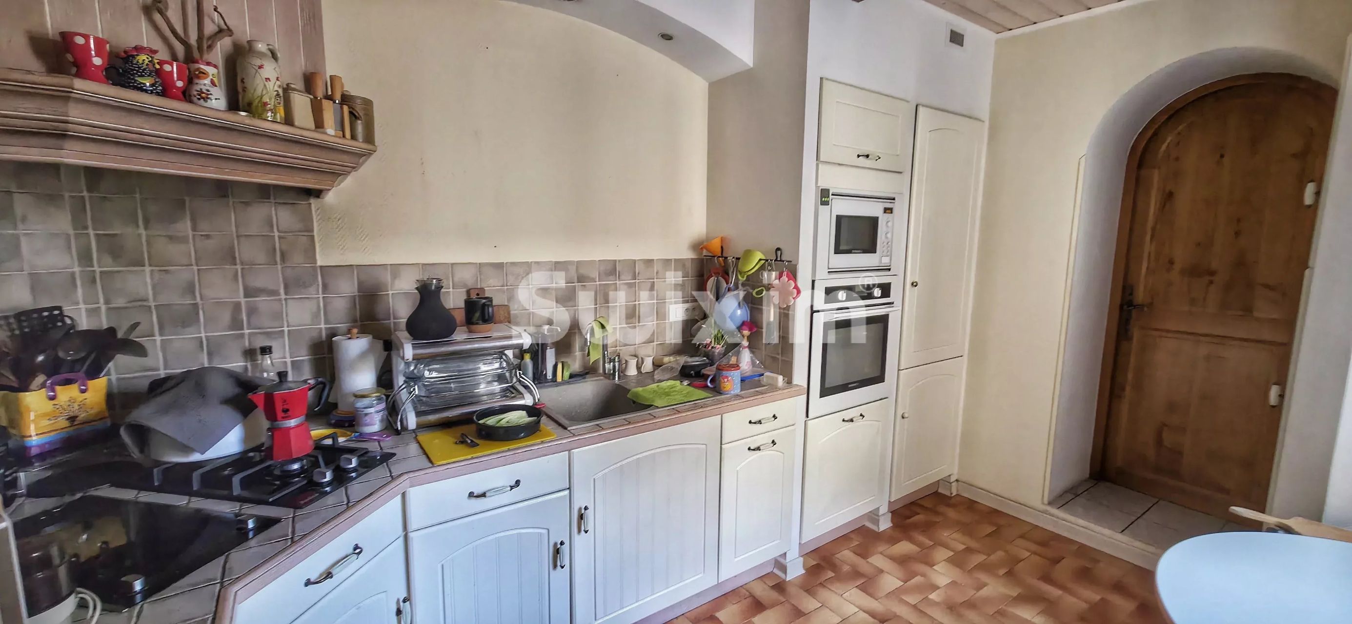 casa 7 Quartos para venda sobre Suze-la-Rousse (26790)