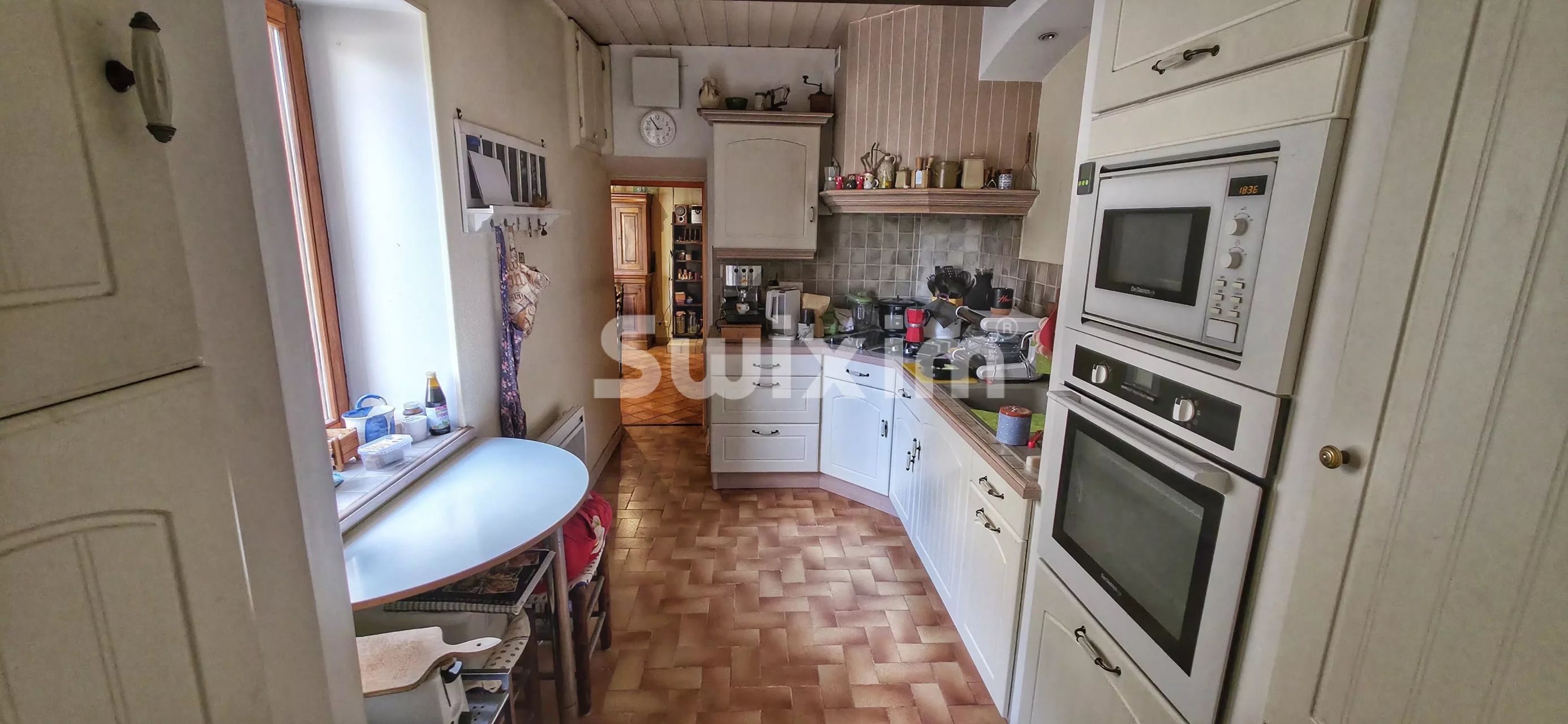 casa 7 Quartos para venda sobre Suze-la-Rousse (26790)