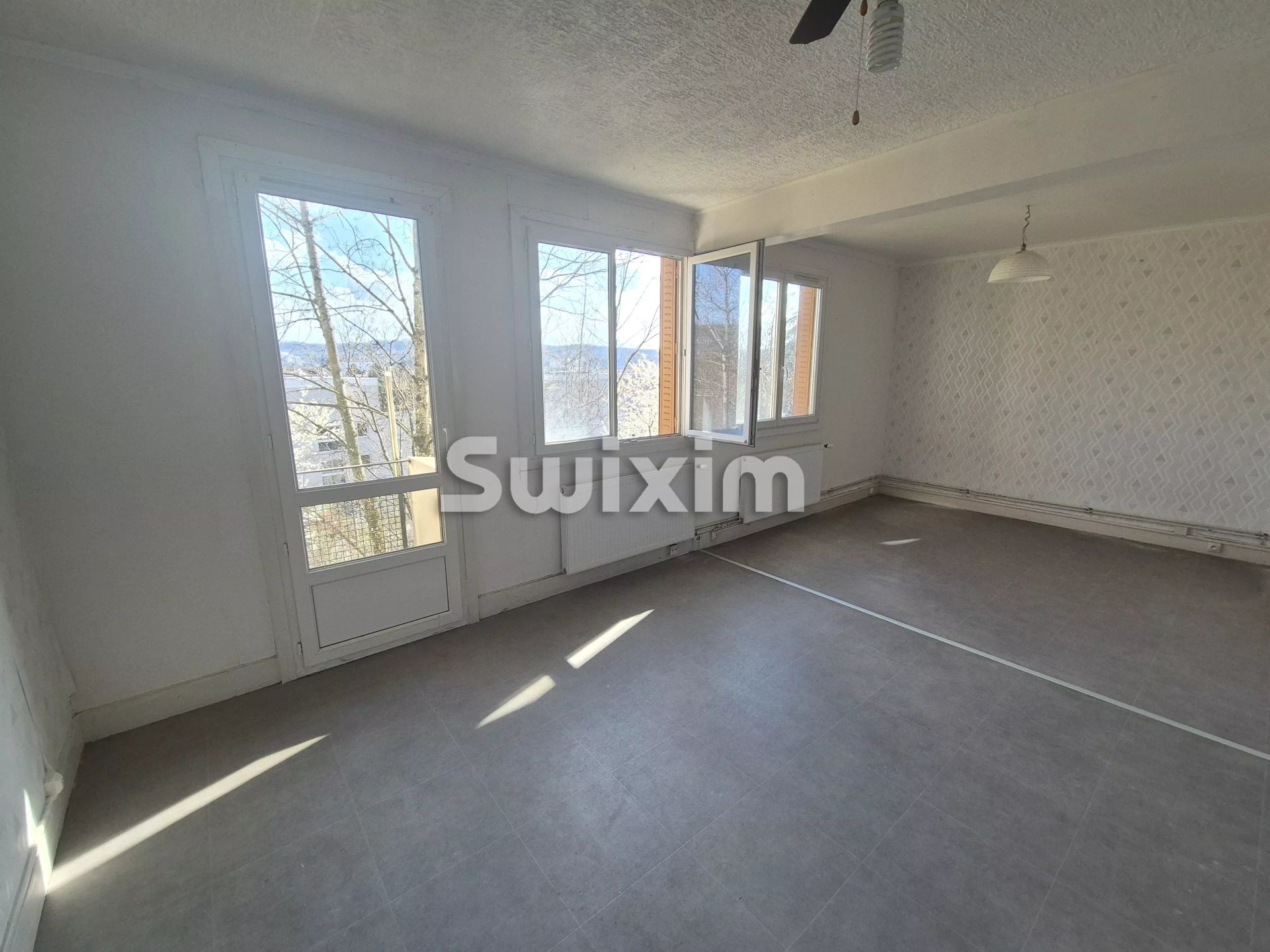 apartamento 4 Quartos para venda sobre Besançon (25000)