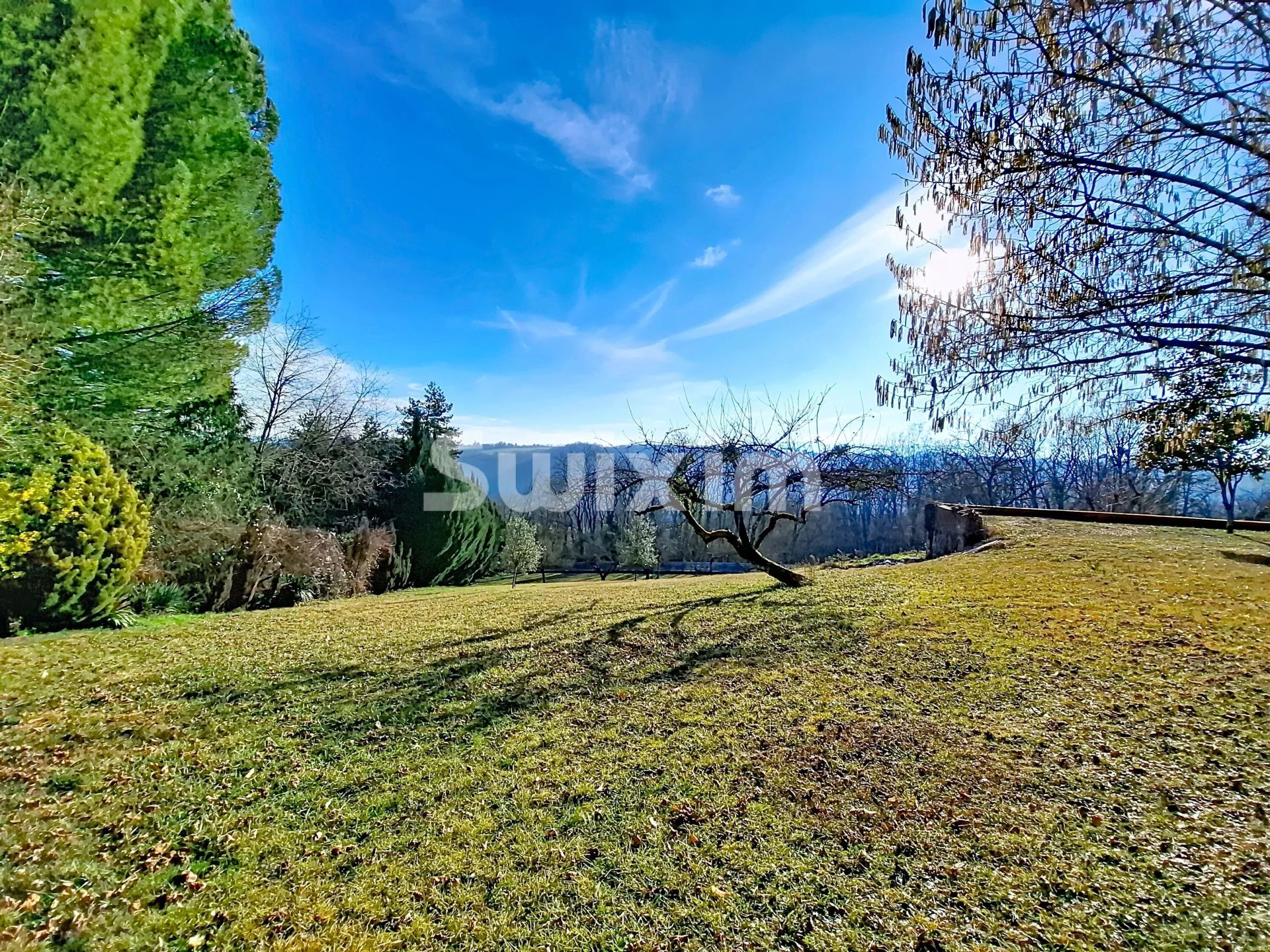 house for sale on Valserhône (01200)