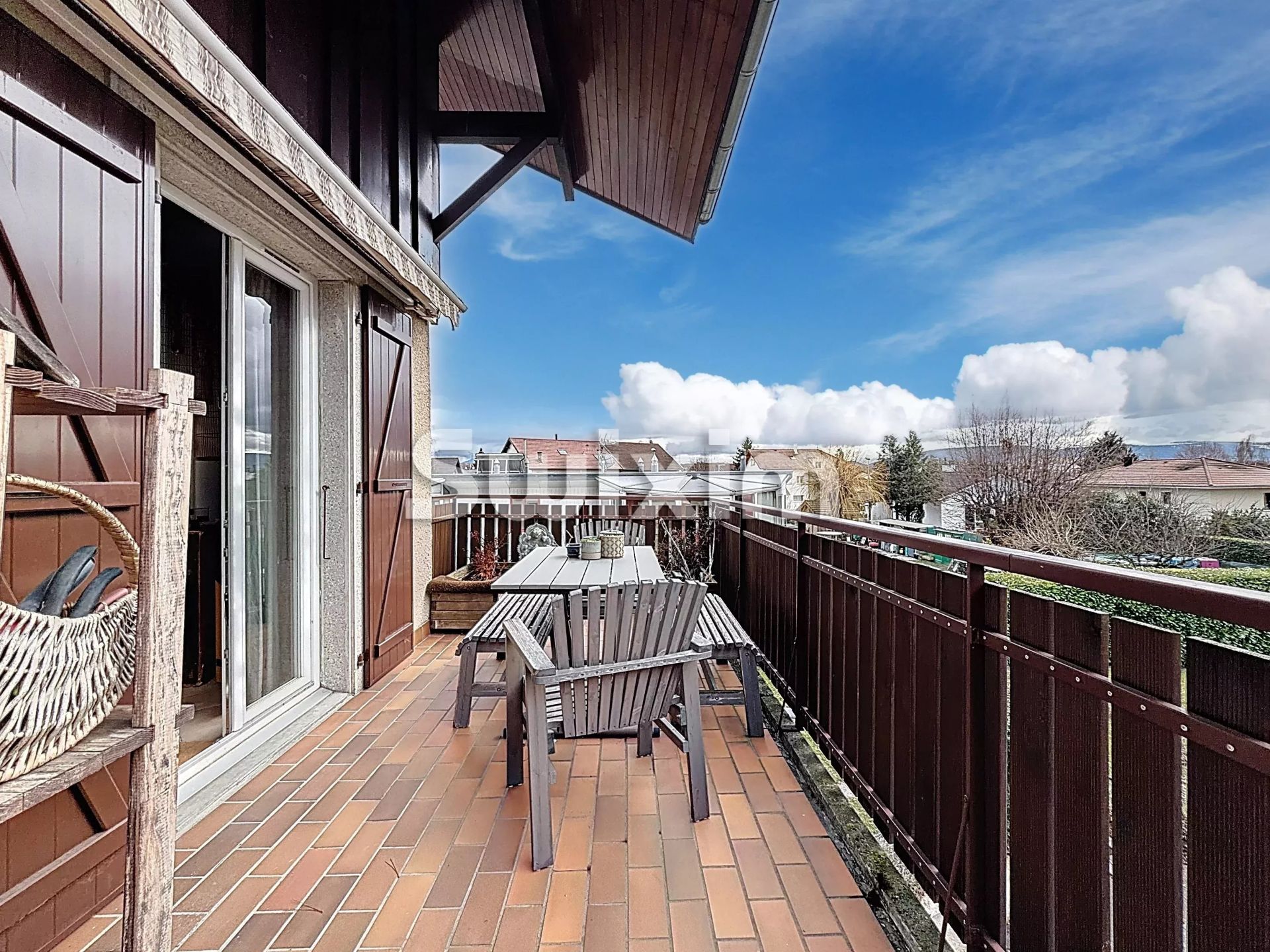 apartamento 4 Quartos para venda sobre Ornex (01210)