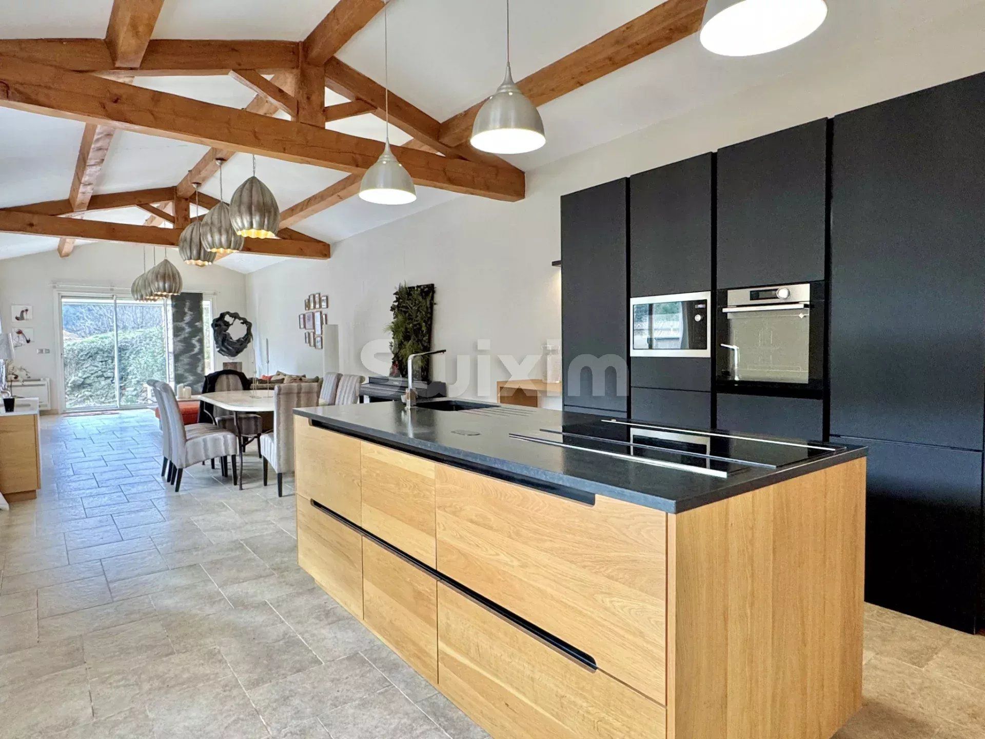 mas 5 Quartos para venda sobre Robiac-Rochessadoule (30160)