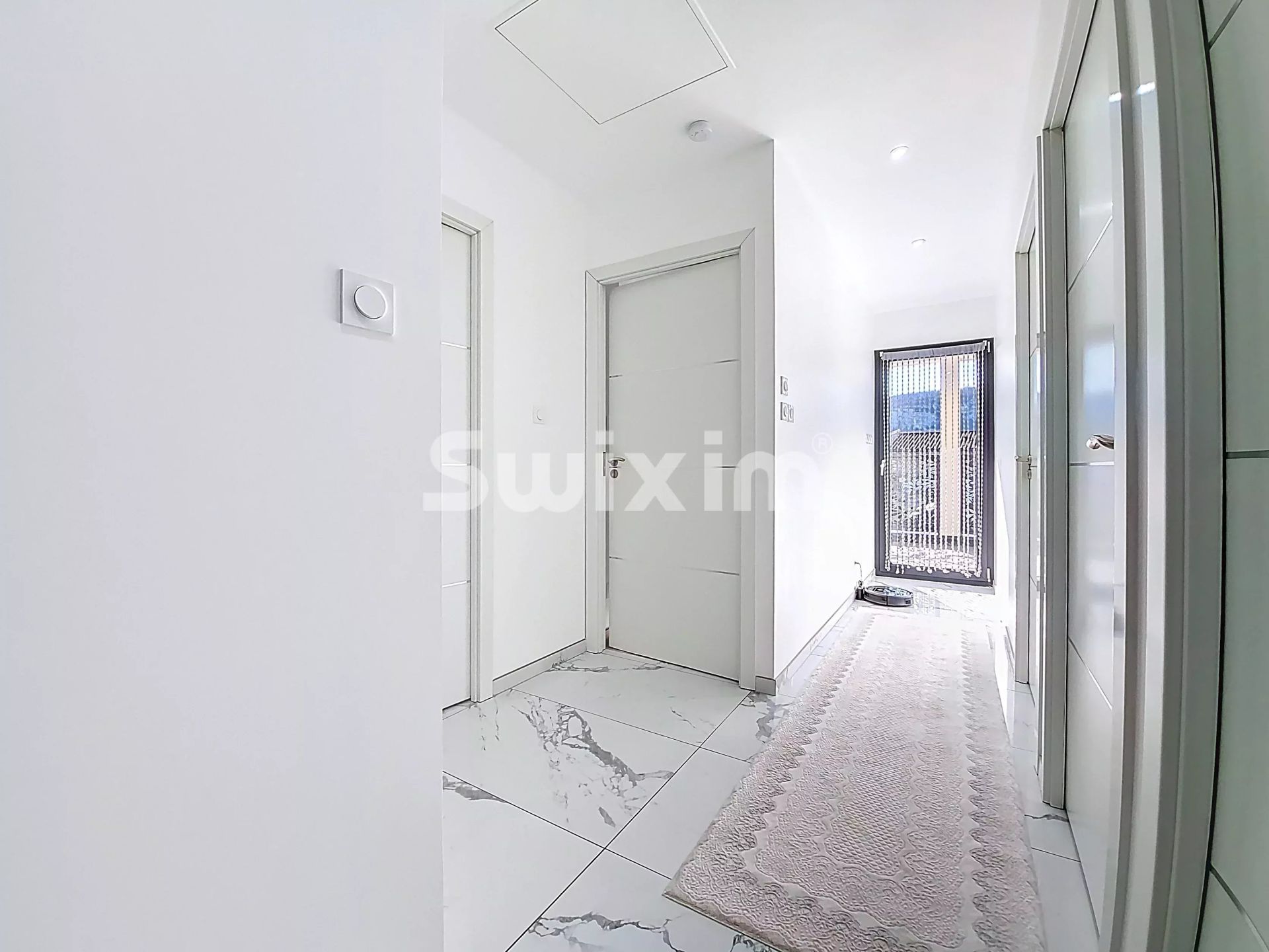 house 5 Rooms for sale on Brion (01460)