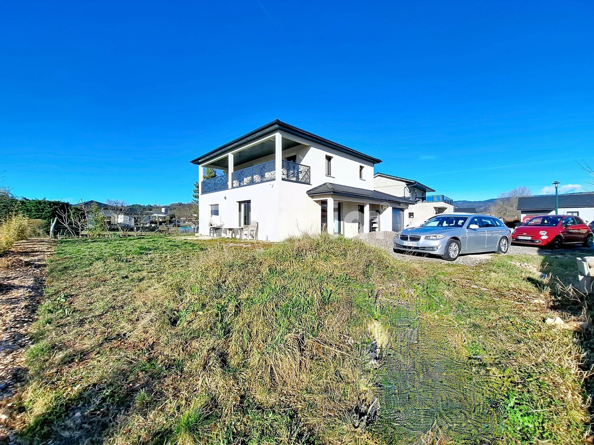 house 5 Rooms for sale on Brion (01460)