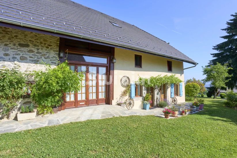 Vente Maison Reignier-Ésery 10&nbsp;Pièces 320&nbsp;m²