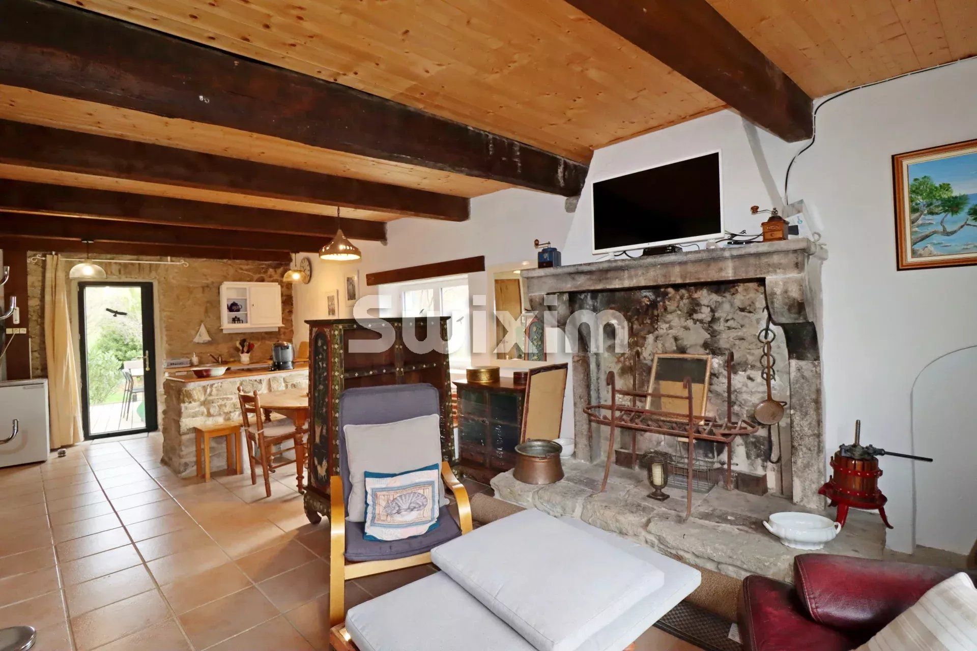 property 10 Rooms for sale on Roynac (26450)