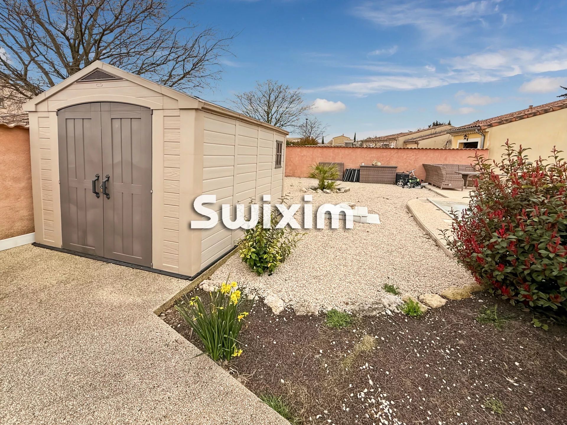 house 5 Rooms for sale on Pierrelatte (26700)