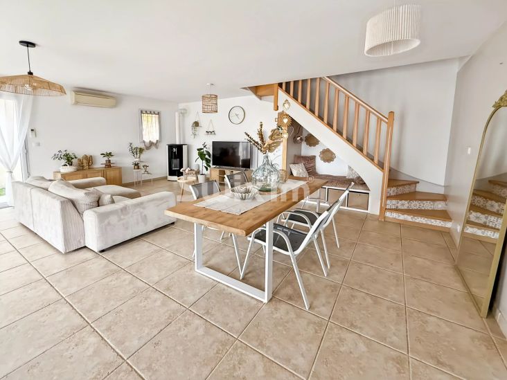 Verkauf Haus Pierrelatte 5&nbsp;Zimmer 118&nbsp;m²