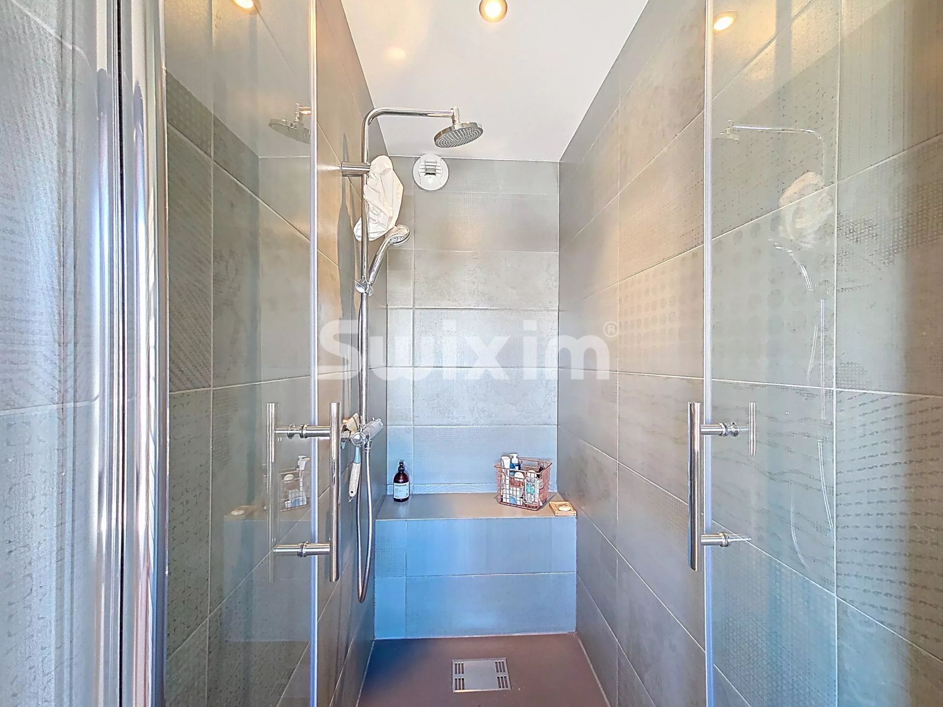 casa 11 Quartos para venda sobre Les Rousses (39220)