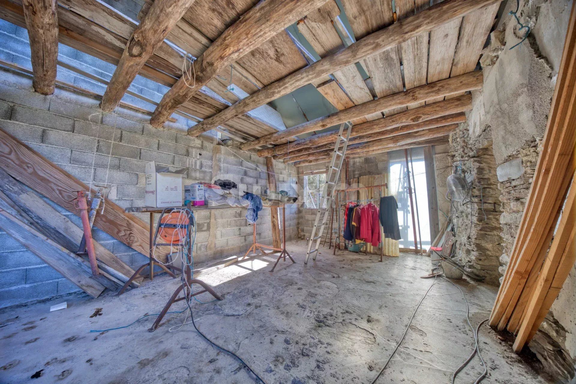 maison 2 Pièces en vente sur Saint-Privat-de-Vallongue (48240)