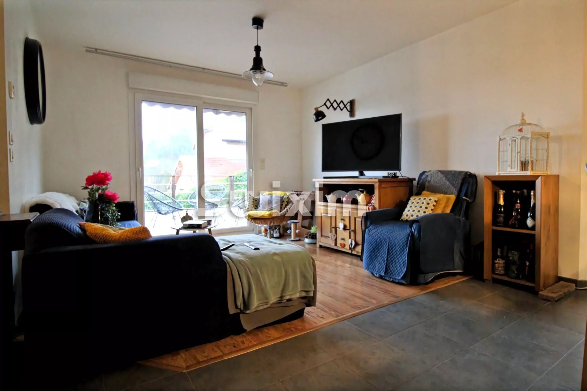 apartment 5 Rooms for sale on Ravilloles (39170)