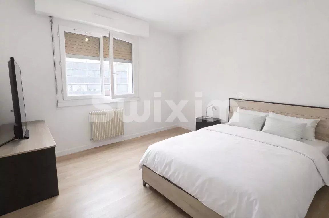 apartment 1 room for sale on Aix-les-Bains (73100)