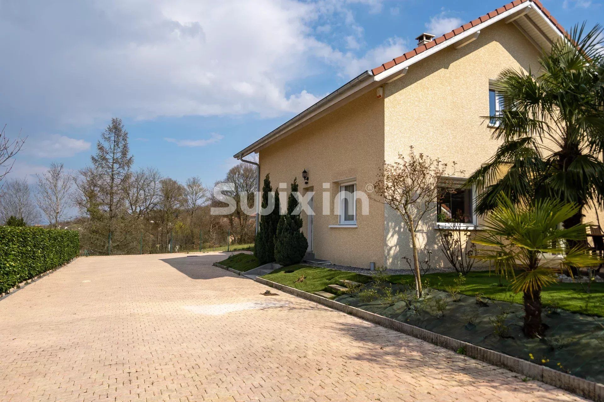 house 5 Rooms for sale on Massongy (74140)