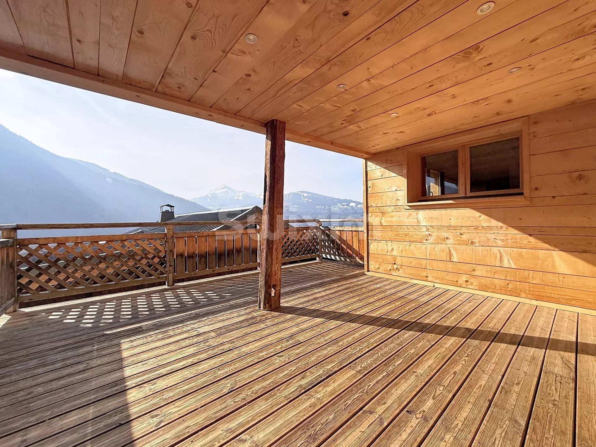 farmhouse 8 Rooms for sale on Passy (74190)