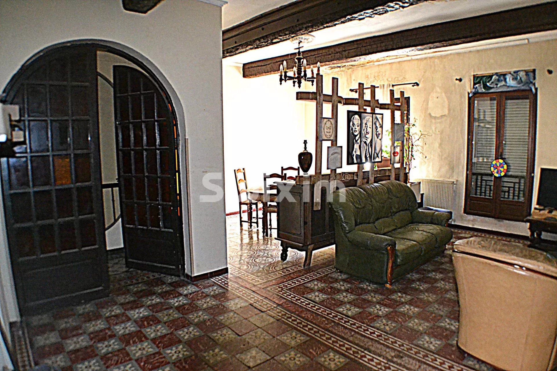 casa de campo 9 Quartos para venda sobre Saint-Gilles (30800)