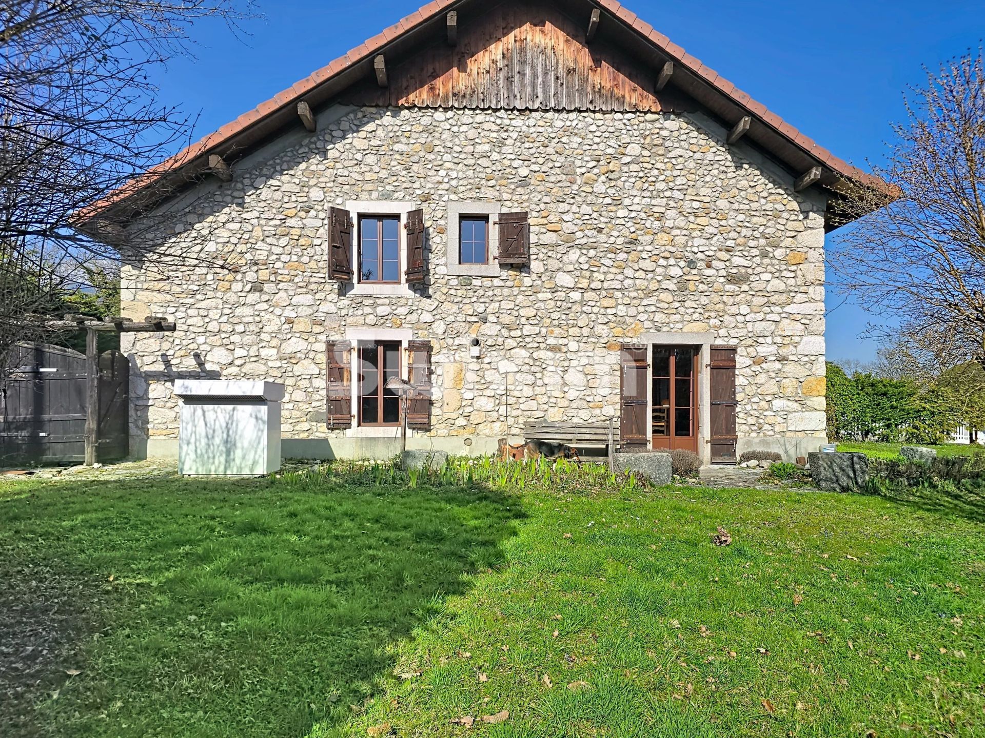 maison 6 Pièces en vente sur Échenevex (01170)