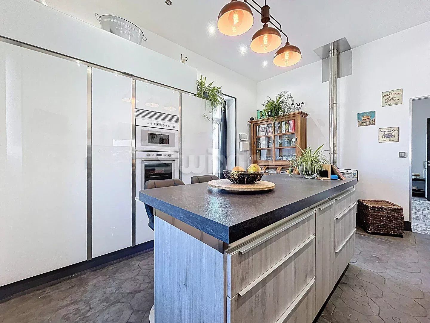 casa 5 Salas en venta en Uzès (30700)