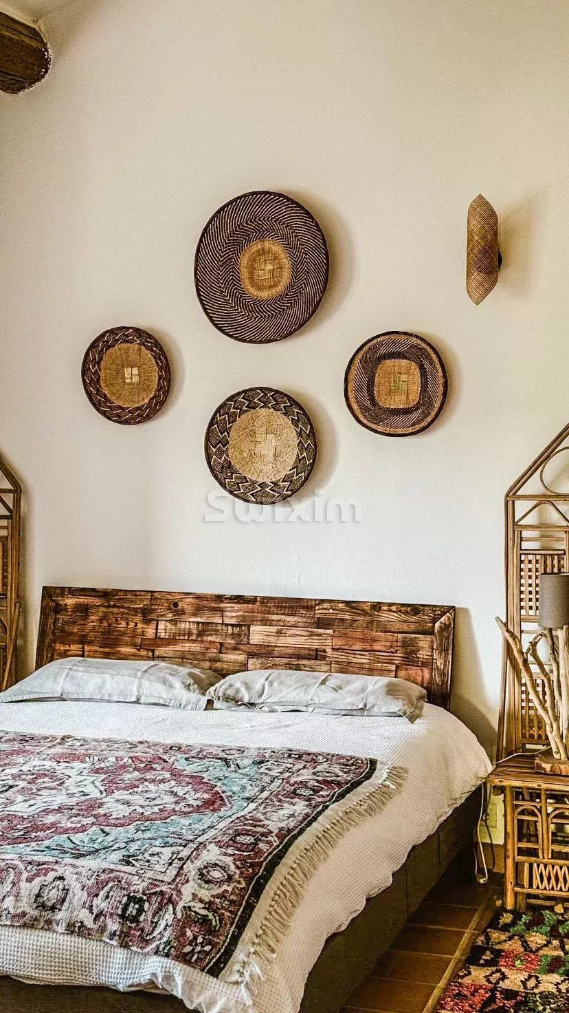 house 3 Rooms for sale on Uzès (30700)