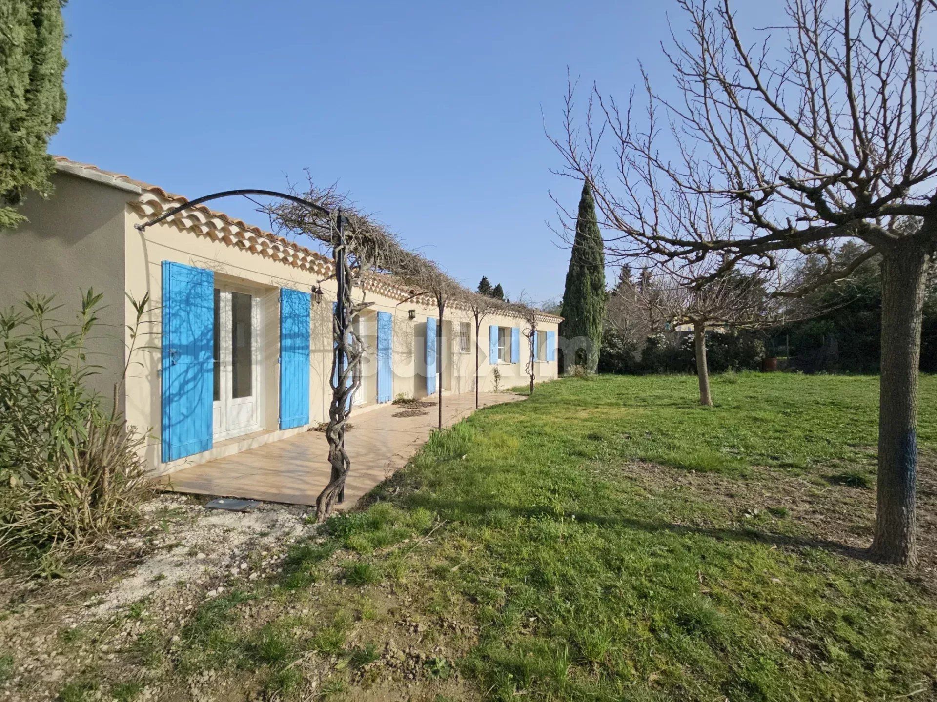 villa 4 Camere in vendita su Rochefort-du-Gard (30650)