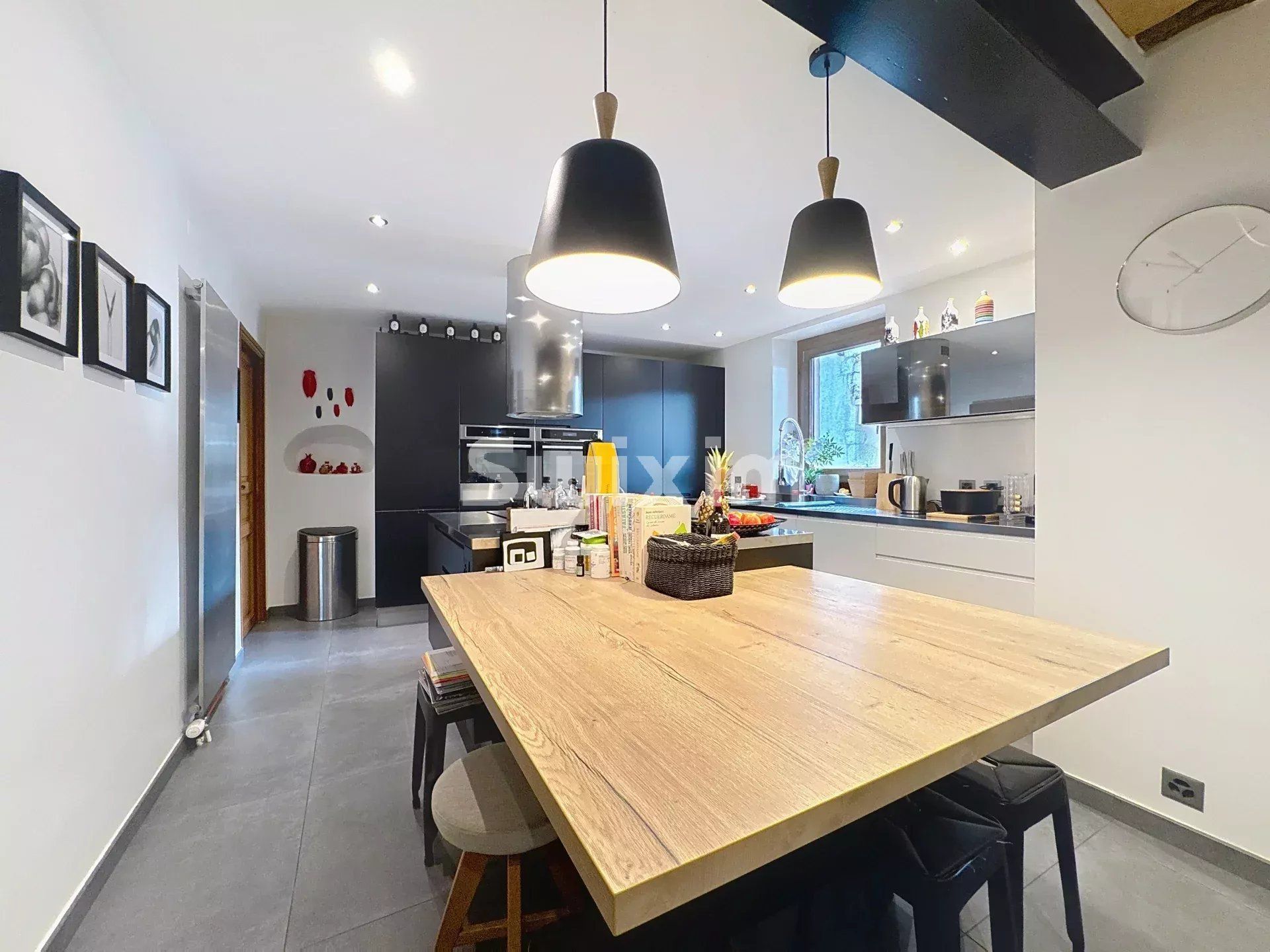 house 7 Rooms for sale on Aire-la-Ville (1288)