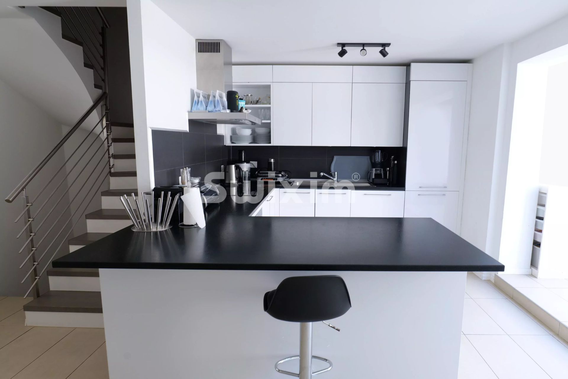 casa 6 Camere in vendita su Corsier (1246)