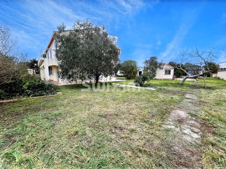 Vente Villa Le Muy 9&nbsp;Pièces 180&nbsp;m²