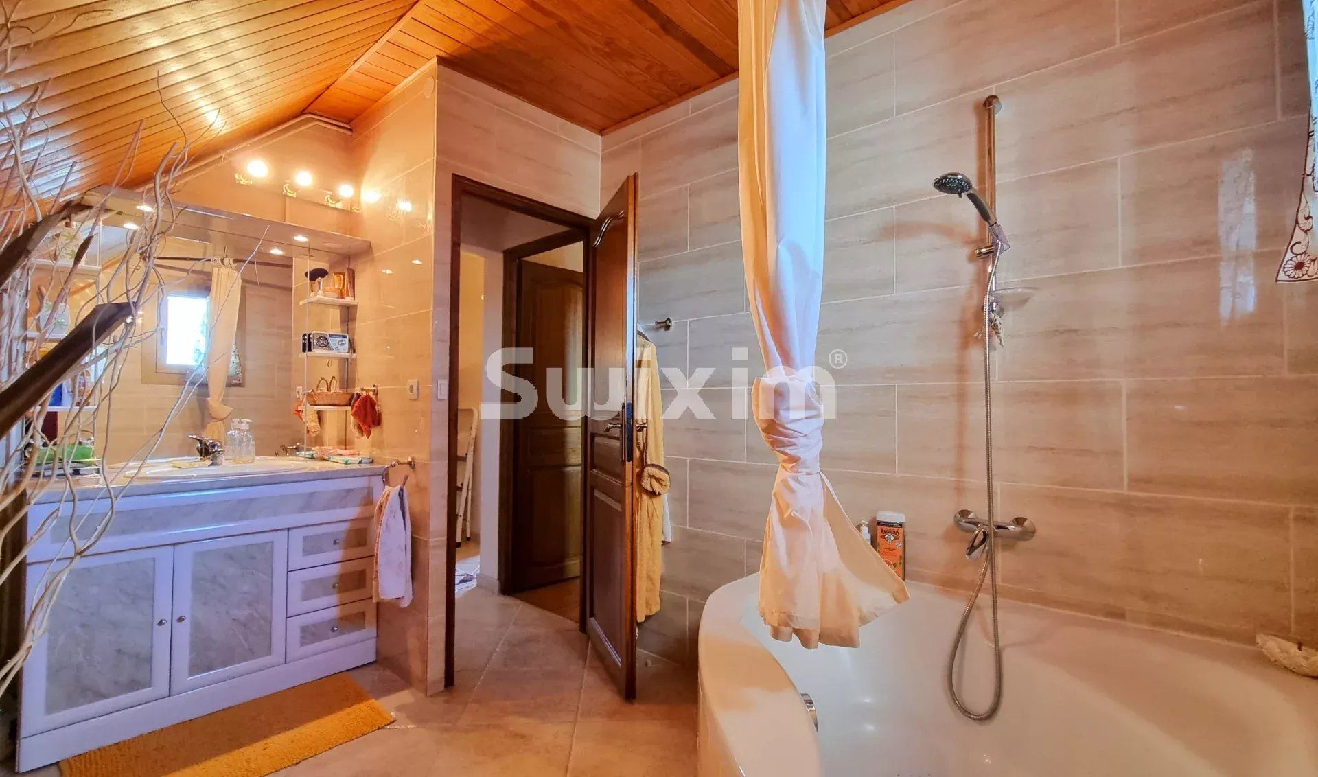 casa 6 Quartos para venda sobre Vétraz-Monthoux (74100)