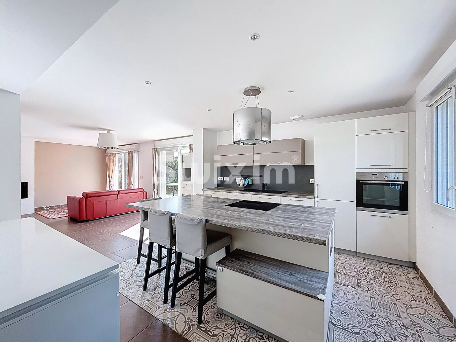 maison 5 Pièces en vente sur Saint-Genis-Pouilly (01630)