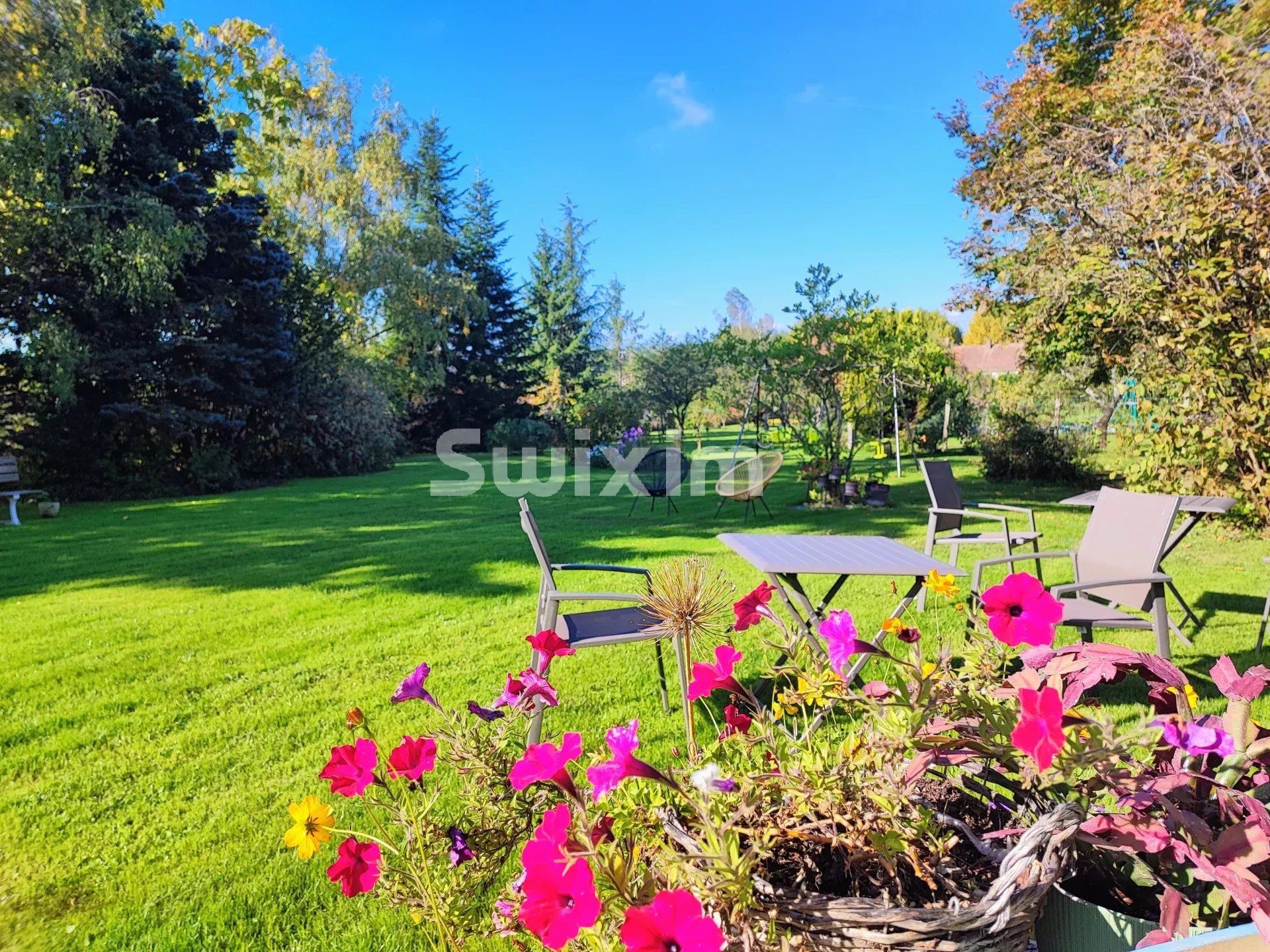 propriété 15 Pièces en vente sur Beaune (21200)