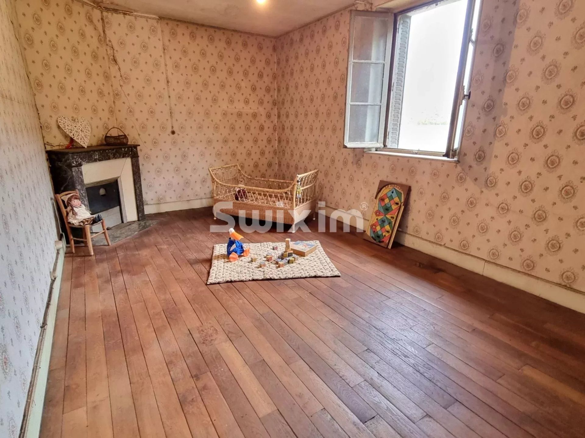 casa 6 Camere in vendita su Asnières-sous-Bois (89660)