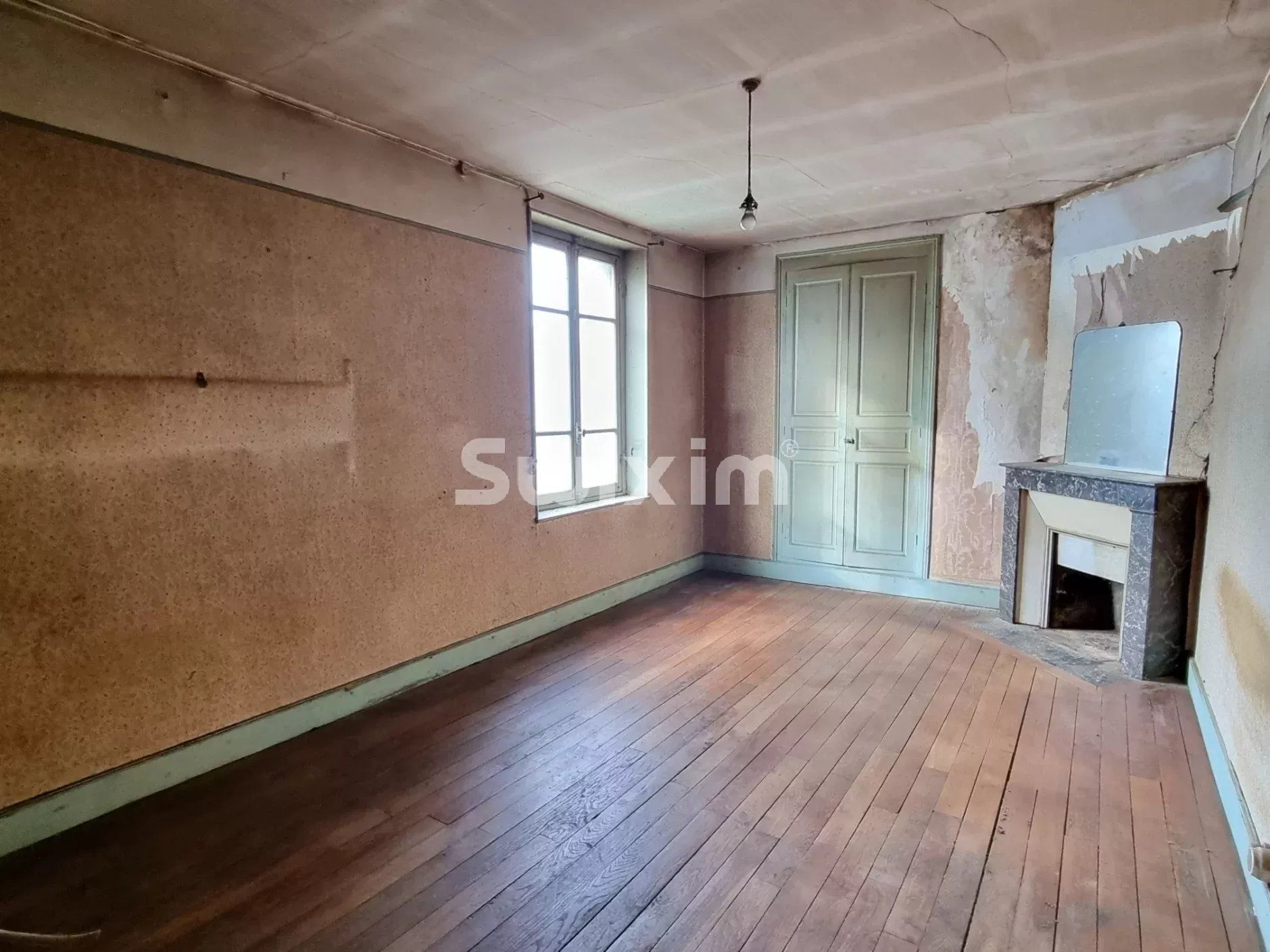 casa 6 Camere in vendita su Asnières-sous-Bois (89660)