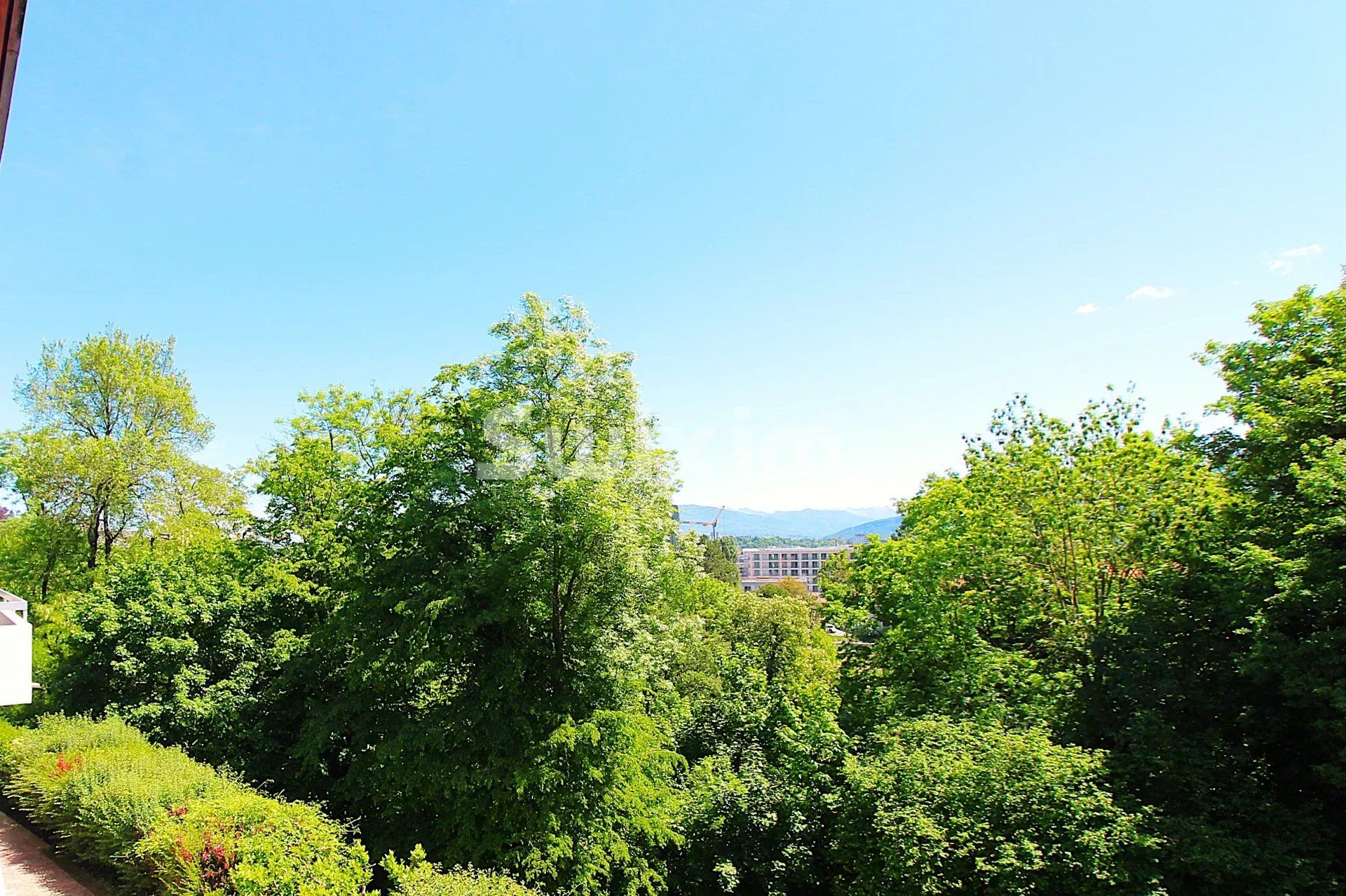 maison 11 Pièces en vente sur Genève (1200)