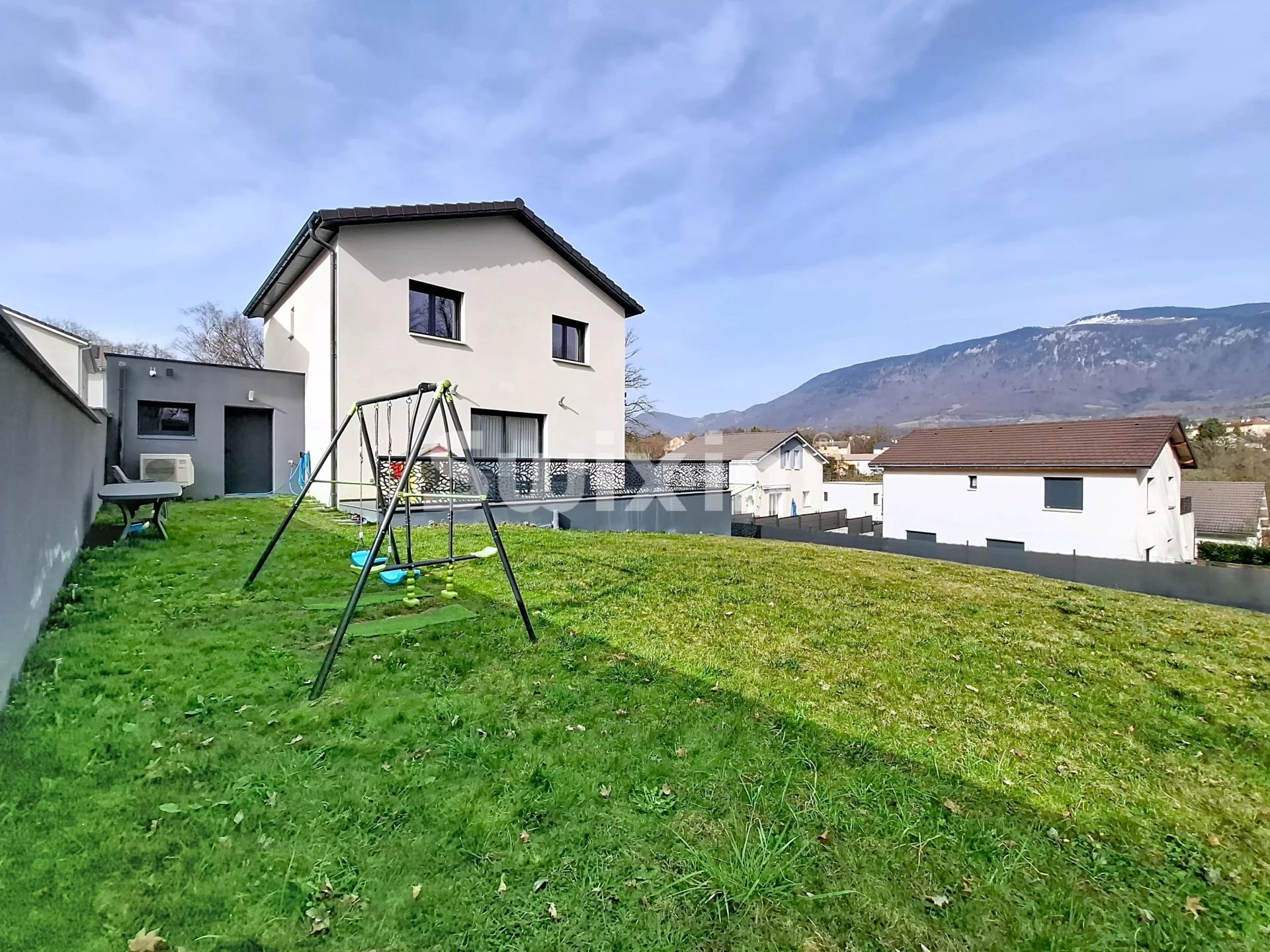 casa 6 Camere in vendita su Valserhône (01200)