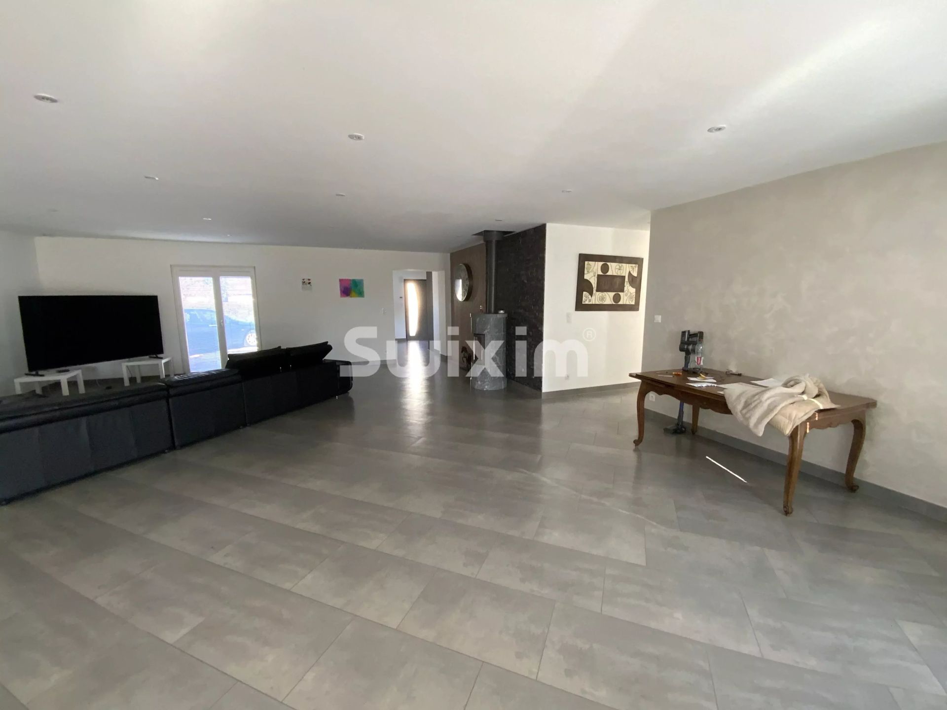 casa 6 Camere in vendita su Mont-sous-Vaudrey (39380)