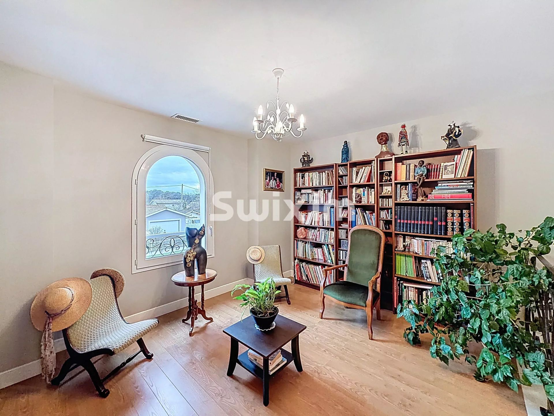 haus 7 Zimmer zum verkauf auf Saint-Médard-d'Eyrans (33650)