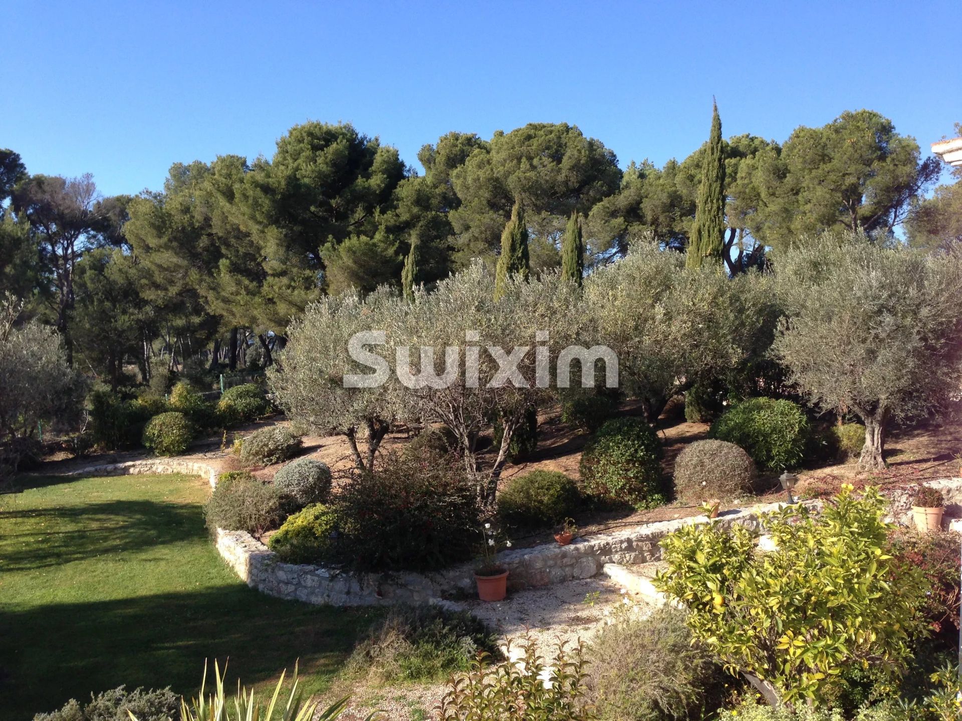 property 14 Rooms for sale on La Cadière-d'Azur (83740)